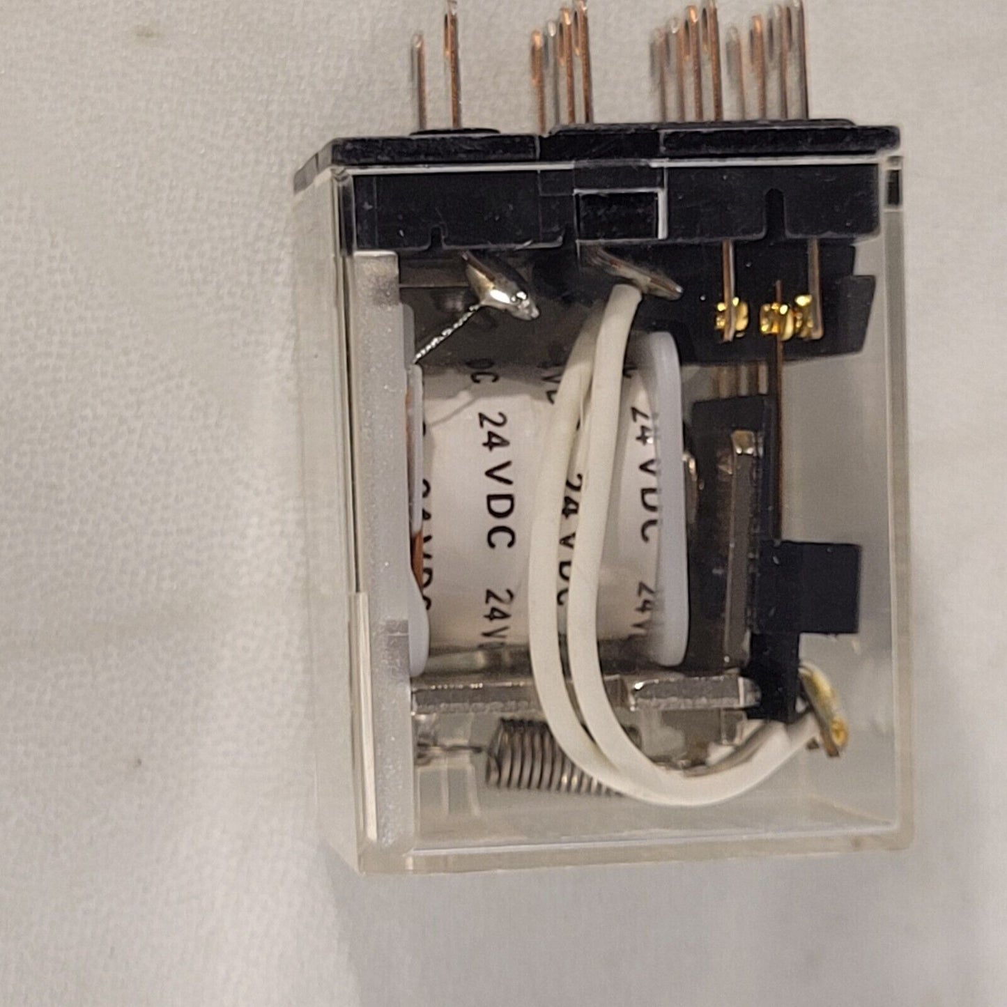 Omron MY4 Relay 24VAC 36.3mA 4DPT 3A 150VAC 5A 150VAC 28VAC With Base