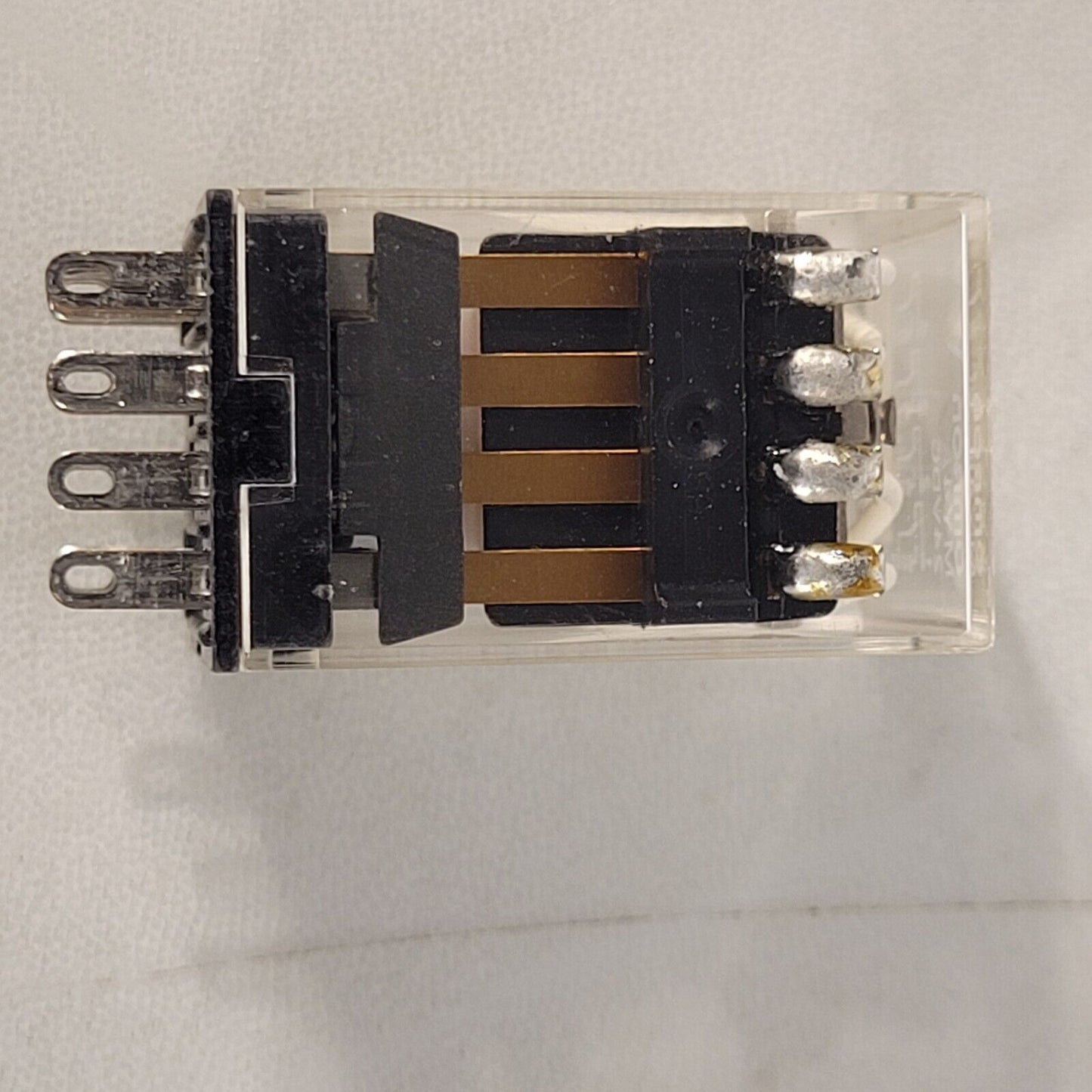 Omron MY4 Relay 24VAC 36.3mA 4DPT 3A 150VAC 5A 150VAC 28VAC With Base