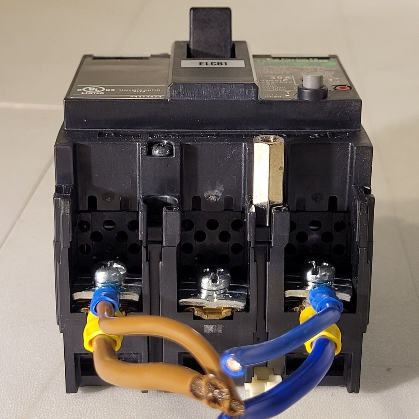 Fuji Electric EG53C Circuit Breaker EB3BEC-030B AC 100-230-440V 30mA 50-60Hz