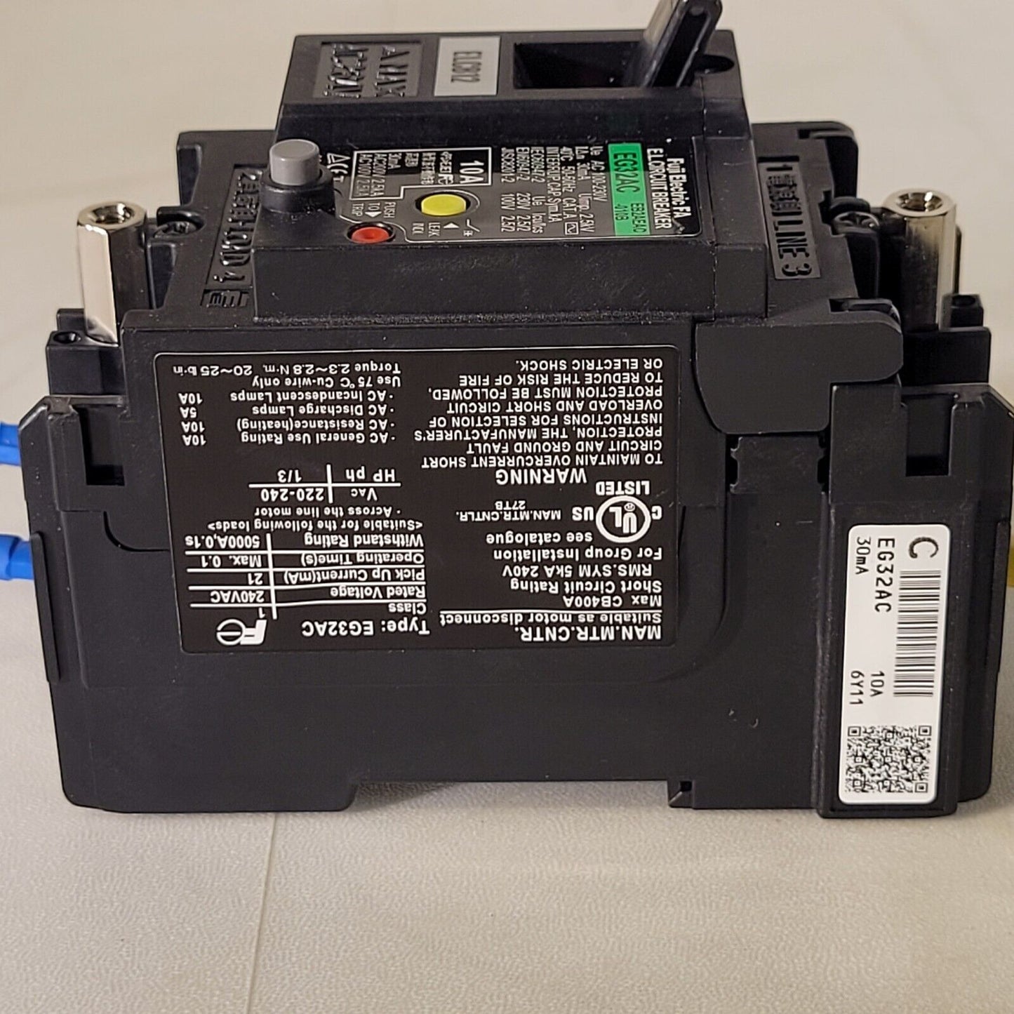 Fuji Electric EG32AC 10A Circuit Breaker EB2AEAC-101B AC 100-230V 30mA 2.5kV