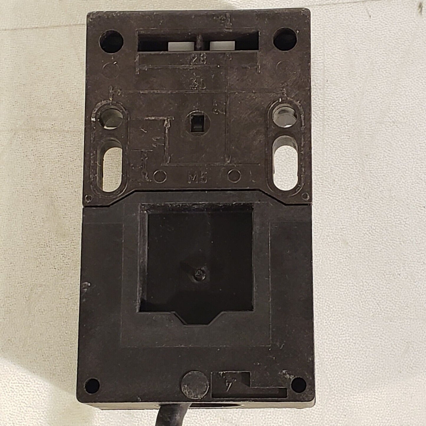 Schmersal AZ16 zvk Safety Switch AC-15 230V 4A From Bruker D8 XRD