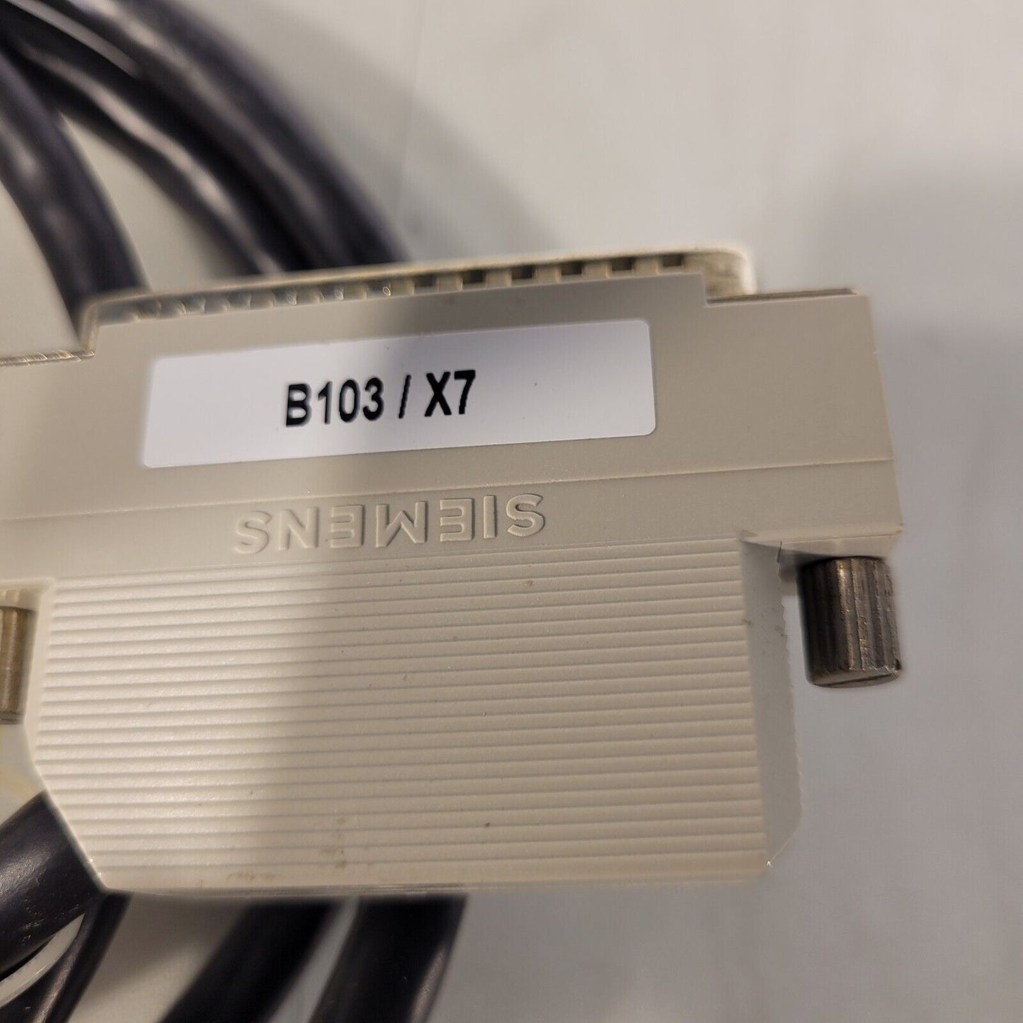 Siemens C79298-A3240-B21 DB37 HX SQA Cable Male/Female From Bruker D8 XRD