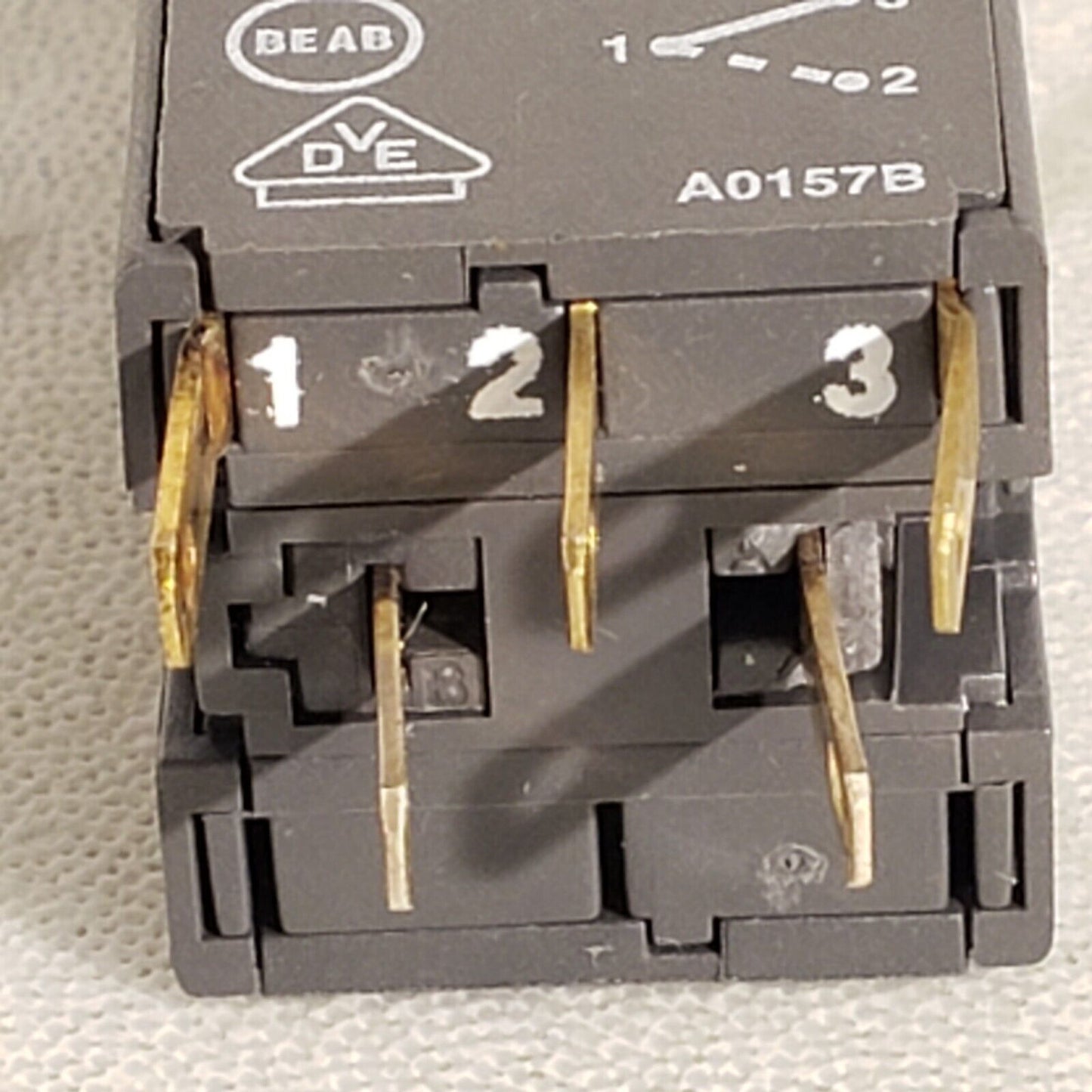 APEM A0157B Power Switch Start Button Microswitch for Bruker D8 XRD