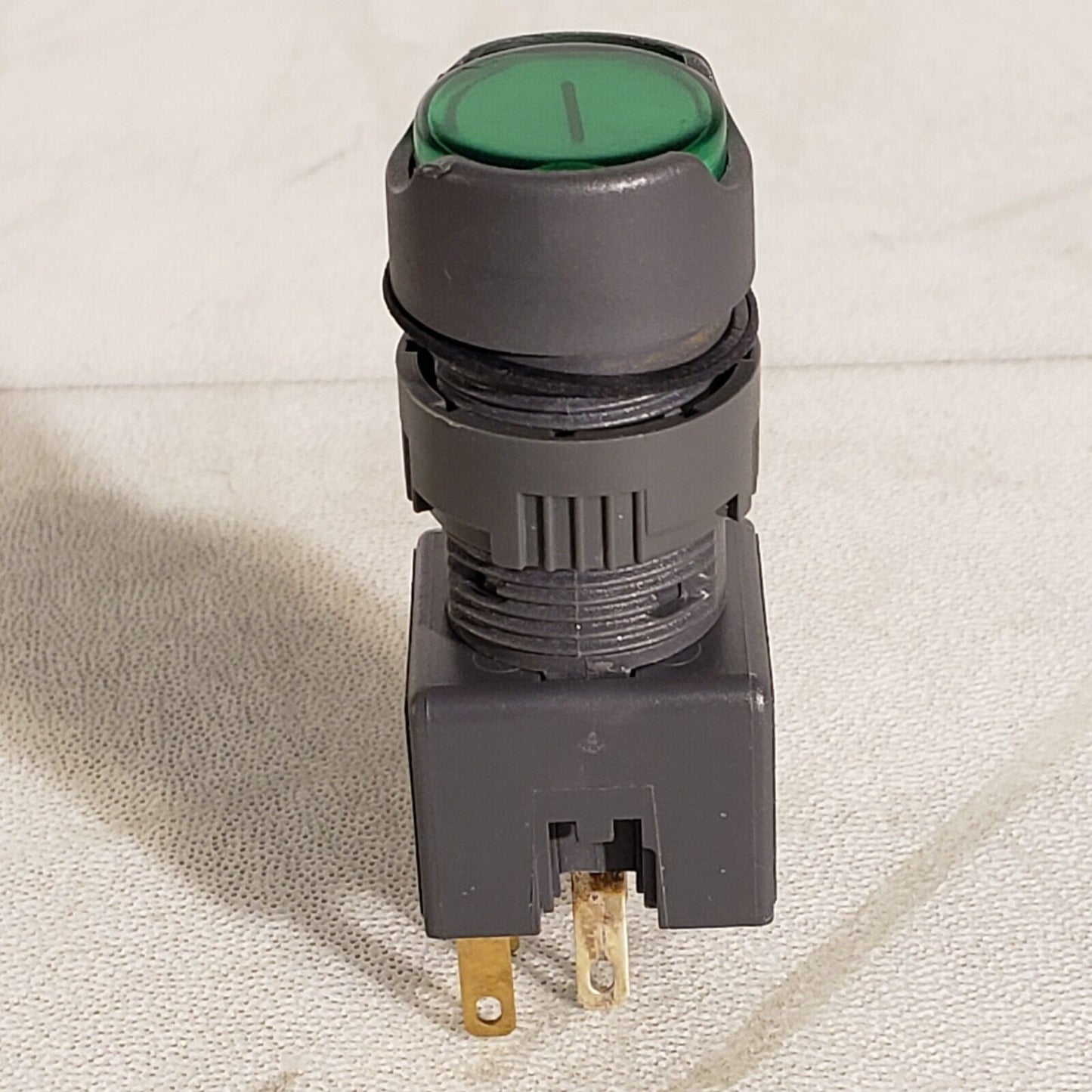 APEM A0157B Power Switch Start Button Microswitch for Bruker D8 XRD