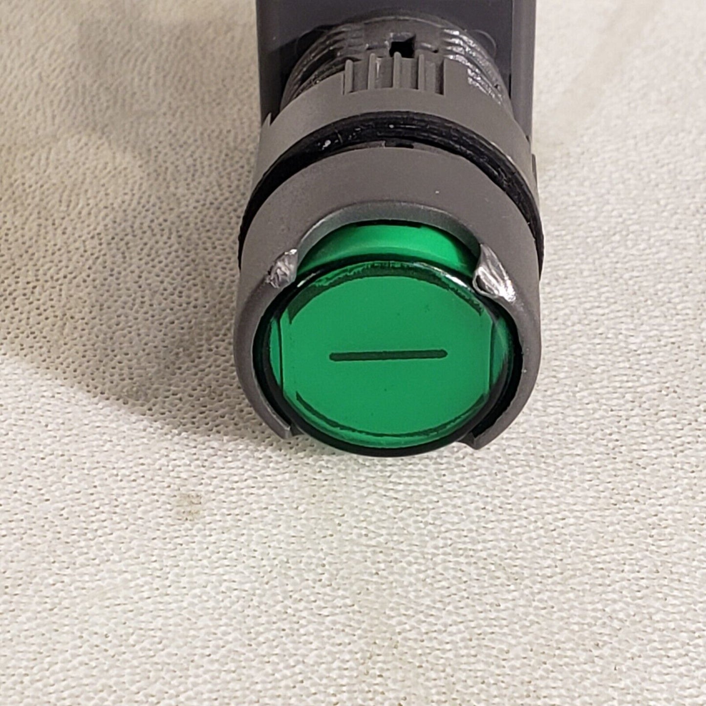 APEM A0157B Power Switch Start Button Microswitch for Bruker D8 XRD