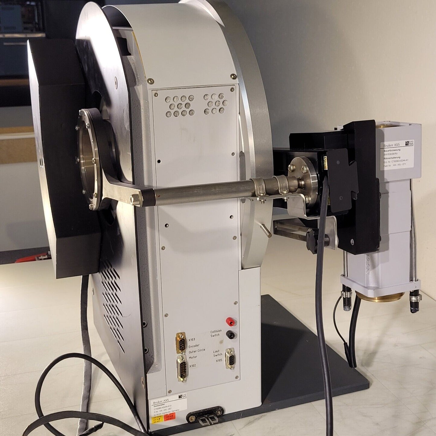 Bruker Goniometer C79298-A3244-A10 Angle Encoder Stage From D8 XRD