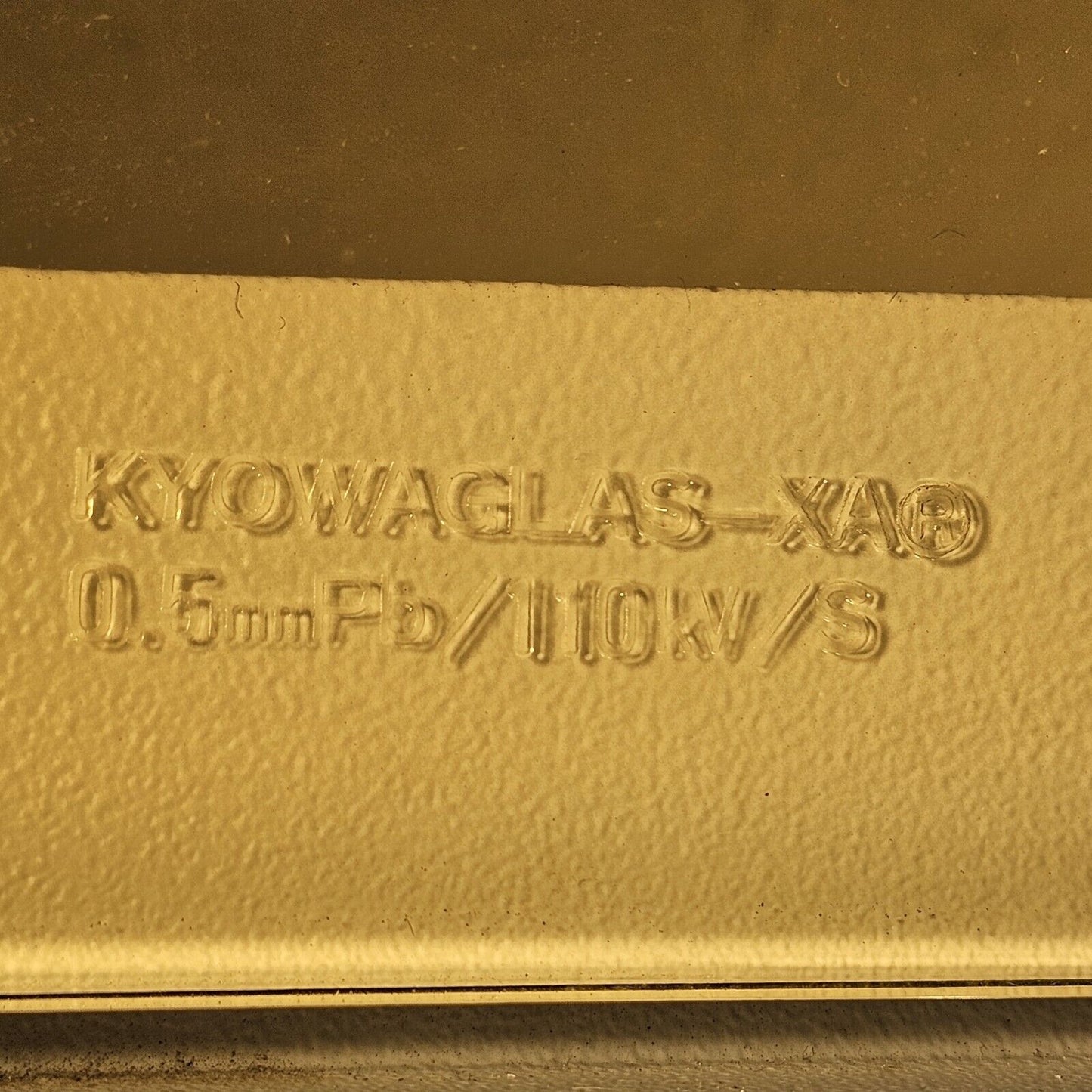 Bruker AXS D8 XRD Leaded Shielded Glass 0.5mm Pb 110kV/S X-ray KyowaGlas-XA