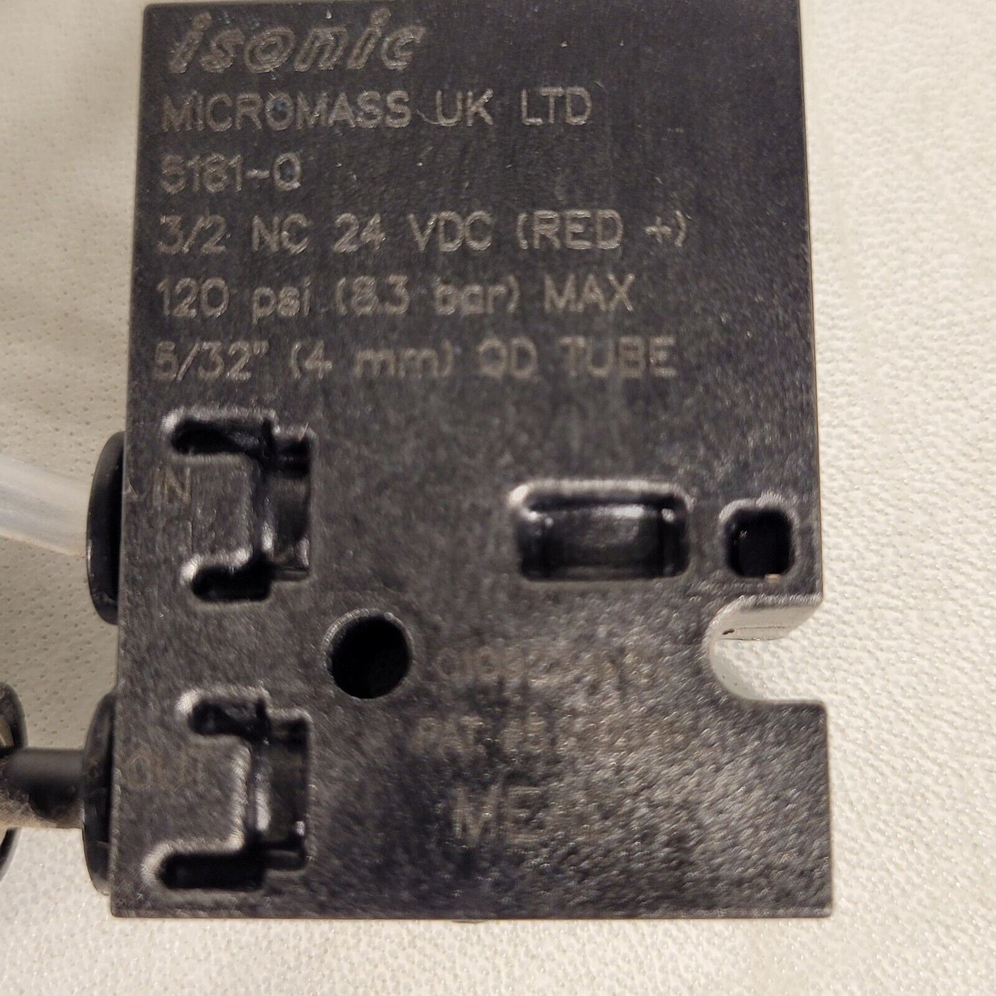 Isonic 5181-0 Micromass 3/2 NC 24 VDC 120 psi 18.3 Bar 5/32" OD Tube Solenoid