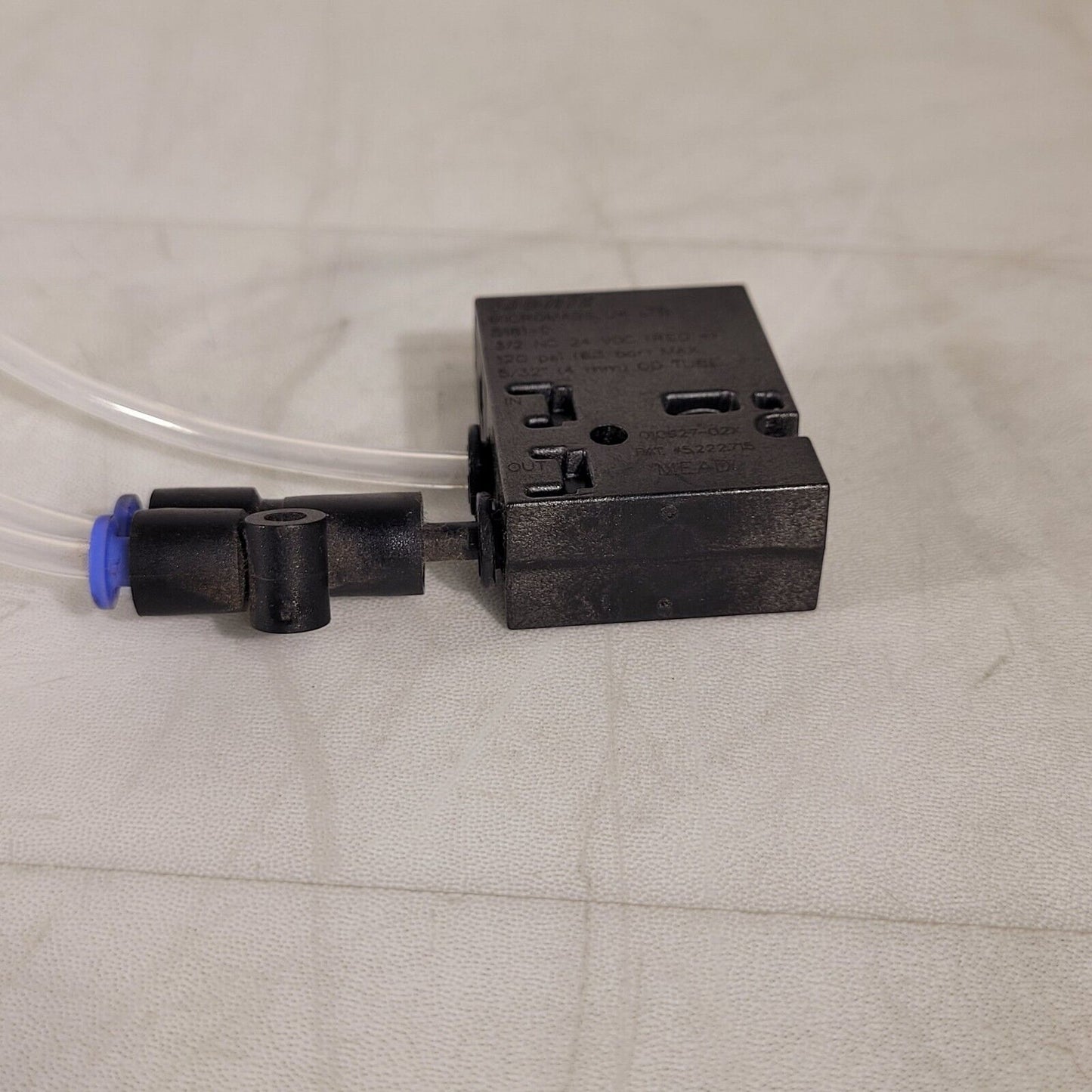 Isonic 5181-0 Micromass 3/2 NC 24 VDC 120 psi 18.3 Bar 5/32" OD Tube Solenoid