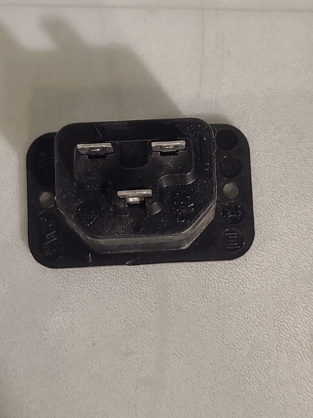 Schurter 4721 IEC Outlet F Quick Conect Terminal Power Entry Socket Jack