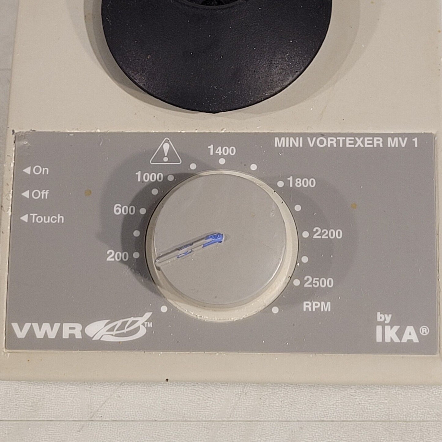 VWR MV1 Mini Vortexer 200-2500 Rpm 115V 50/60Hz 31W IKA 03.167901