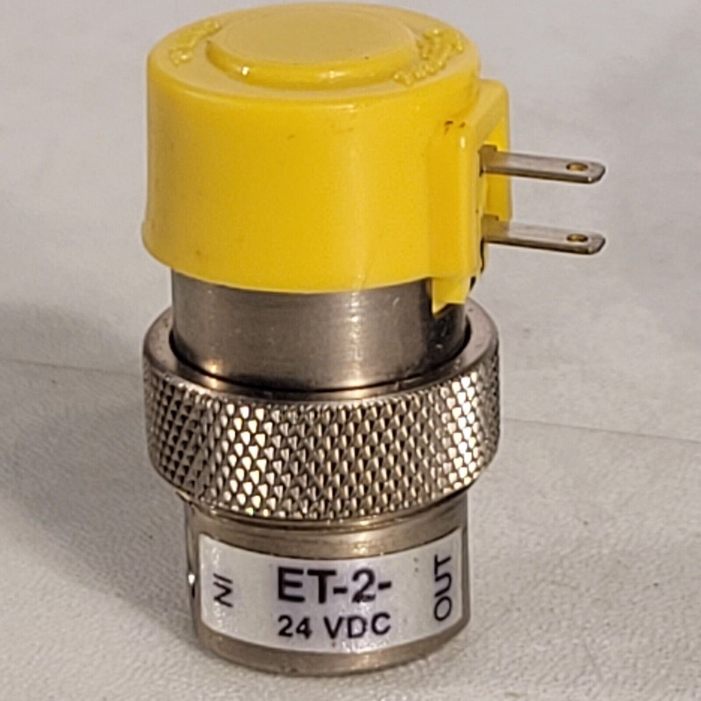 Clippard ET-2-24 VDC 2-Way Control Valve Solenoid 24vdc ETO-2 ET-2 ET-2-24V