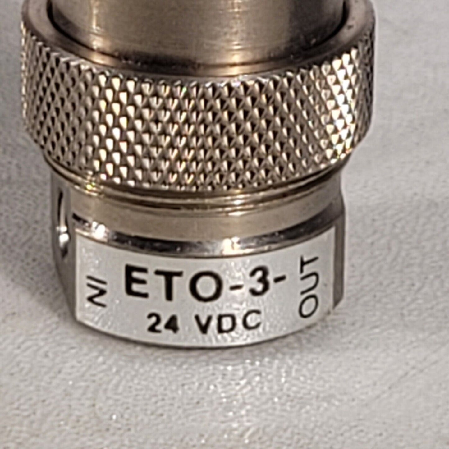 Clippard ETO-3-24VDC 3-way Solenoid Valve 24VDC Pneumatic Air