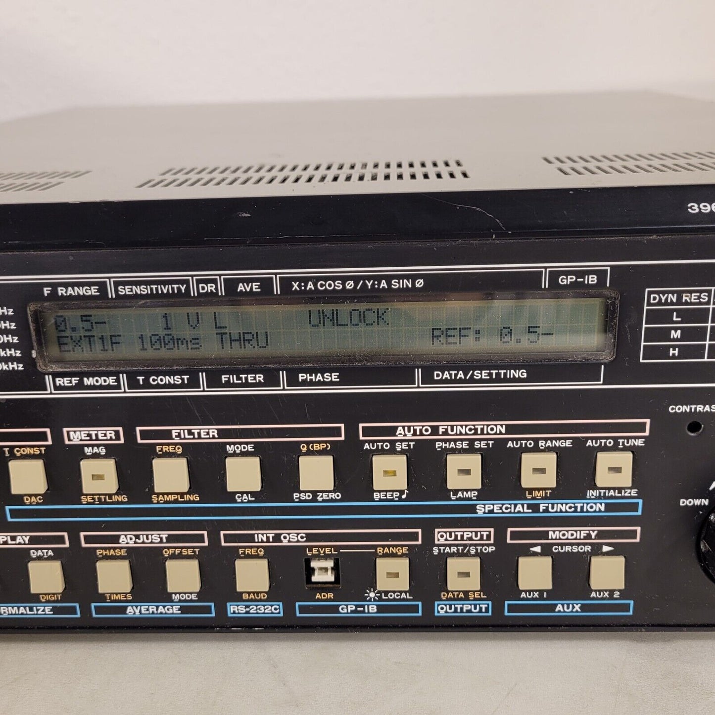 Ithaco 3962A Single Phase Lock-In Amplifier Auto Function Filter Frequency Adj