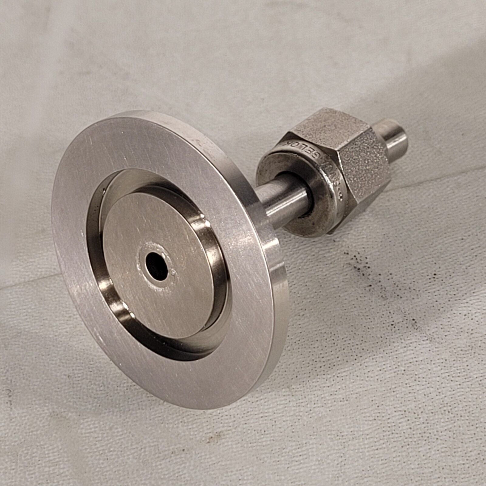 KF25 NW25 Flange To 1/4" Swagelok Adapter High Vacuum Fitting Stainles