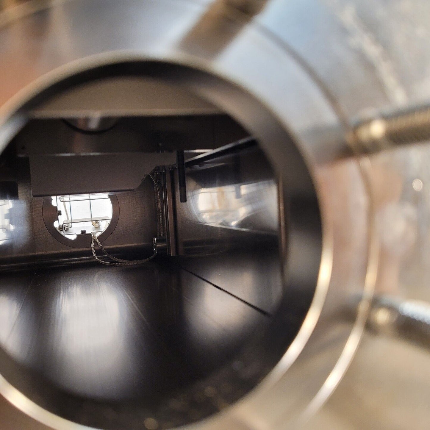 Bruker 247851.00047 High Vacuum Chamber 4.5" CF DN63CF Flanges 3x Viewports