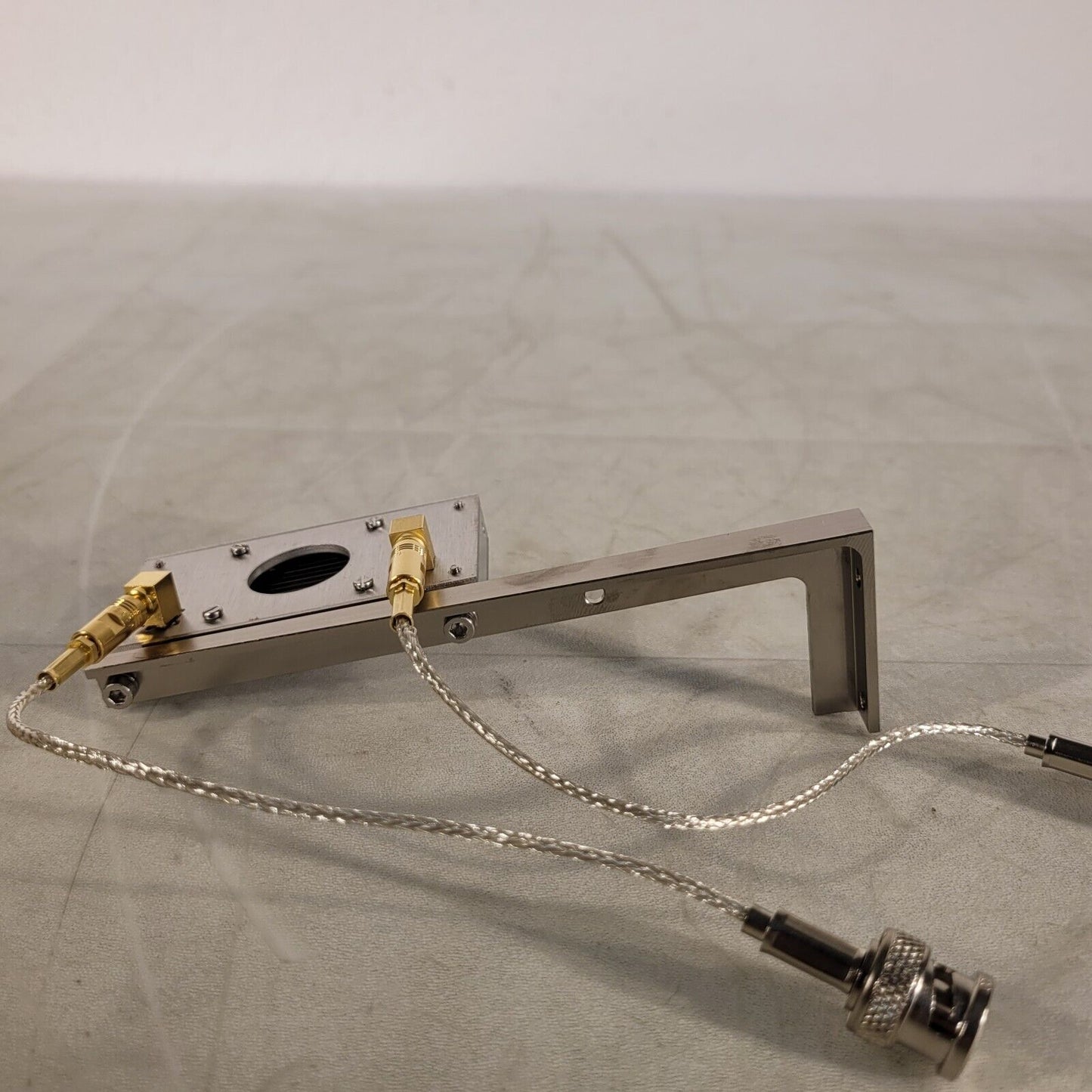 Ion Guide Detector Charged Plates 2x BNC Connectors From Bruker Ultraflex II