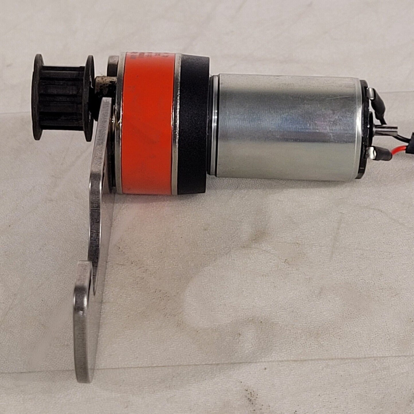 Faulhaber 1413 Minimotor SA 38/3 18.2:1 RC 070565