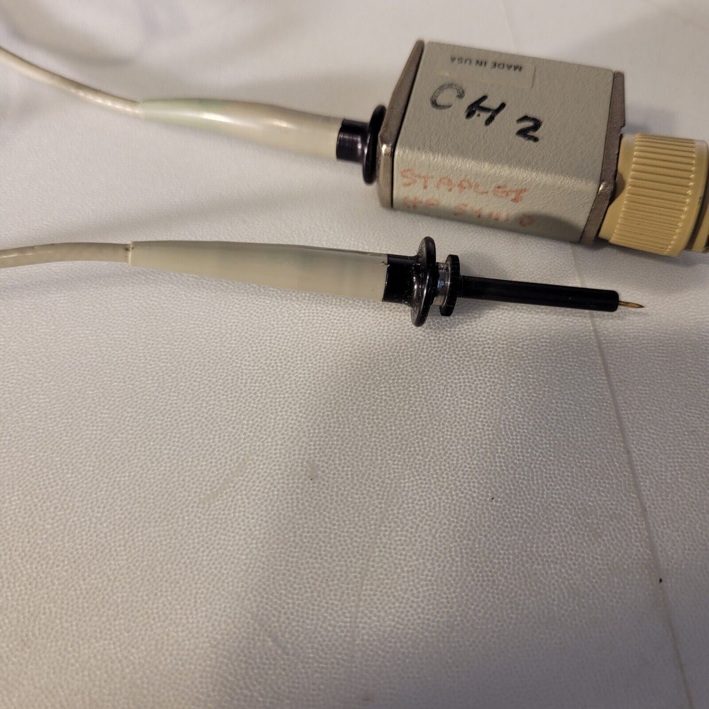 HP Hewlett Packard 10033A Oscilloscope Probe 10:1 100MHz 1M Ohm 8pF