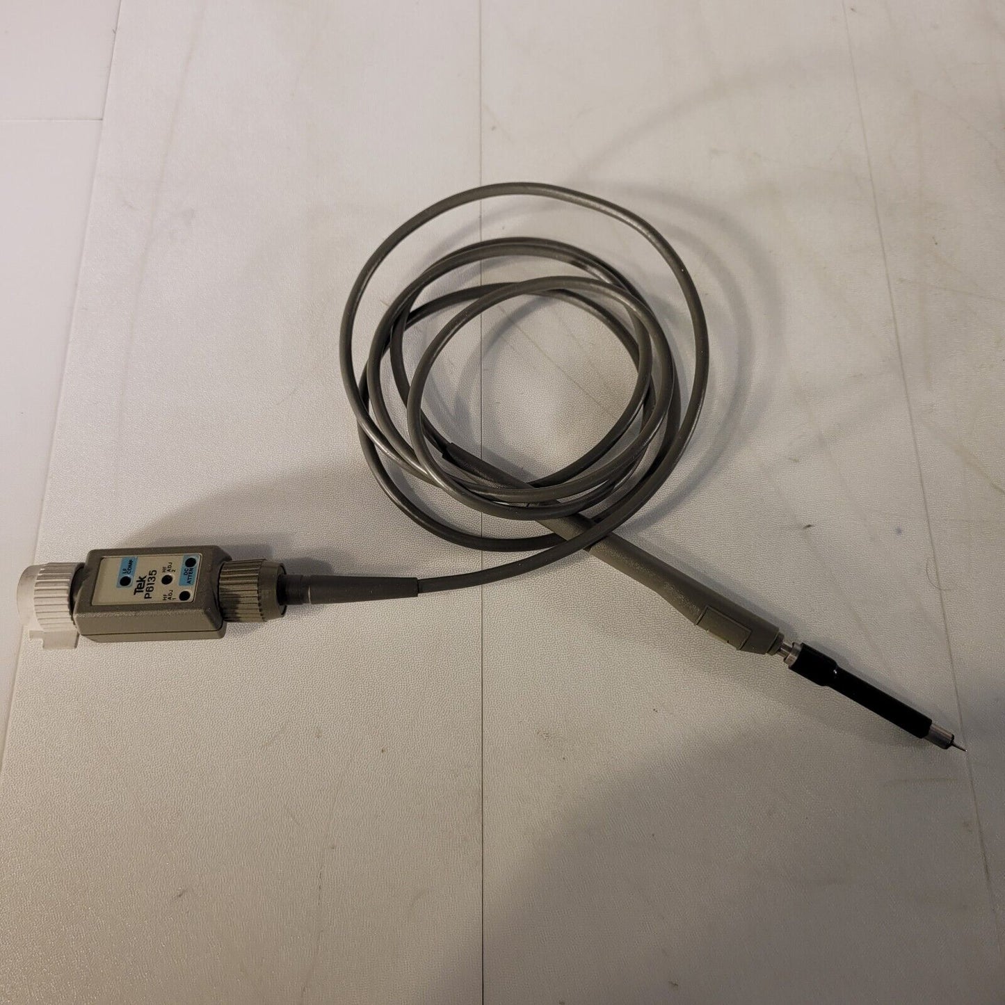 Tek Tektronix P6135 Oscilloscope Differential Probe 10x 150MHz 1M Ohm 11.3pF