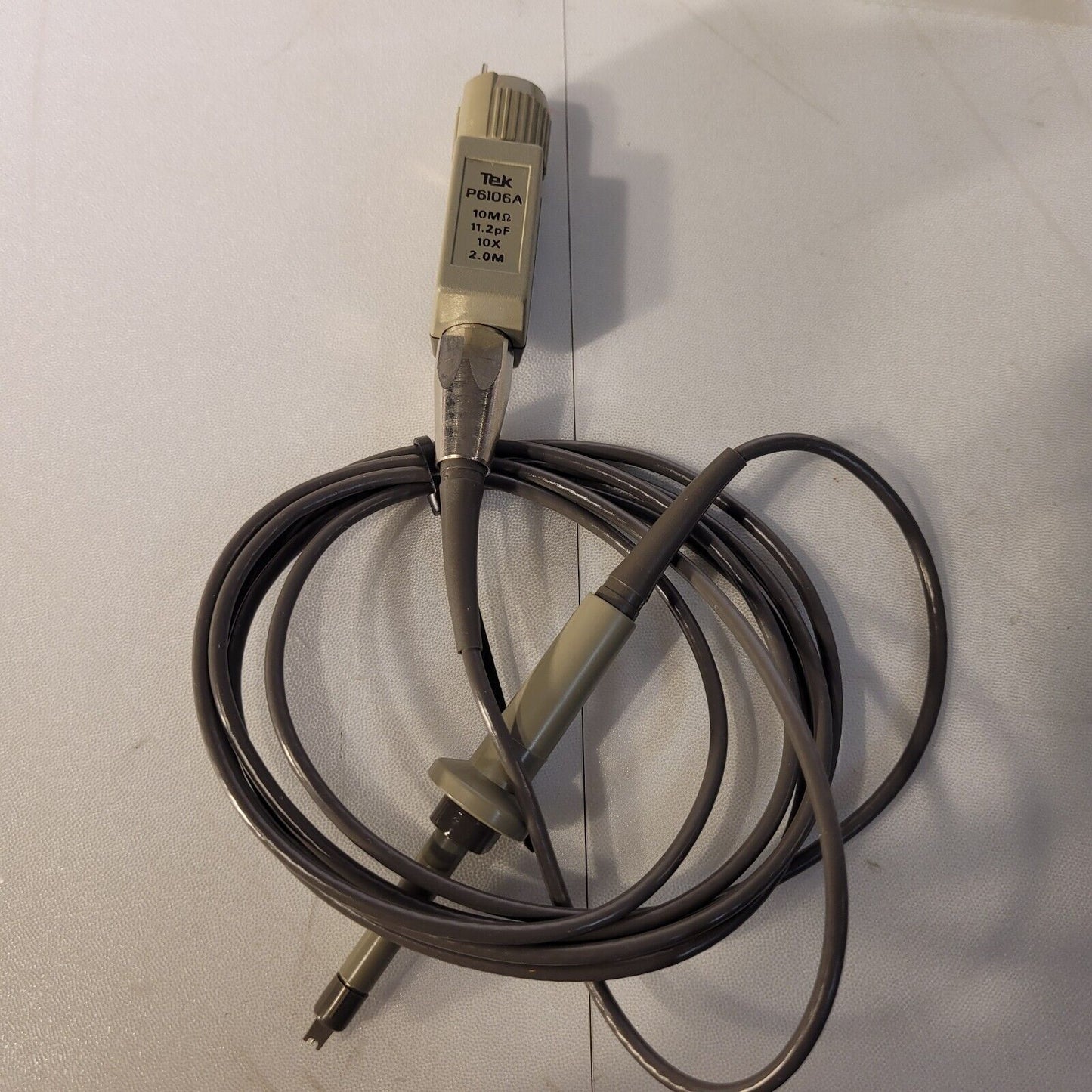 Tek Tektronix P6106A Oscilloscope Probe 10x 250MHz 10M Ohm 11.2pF w/ Accessories