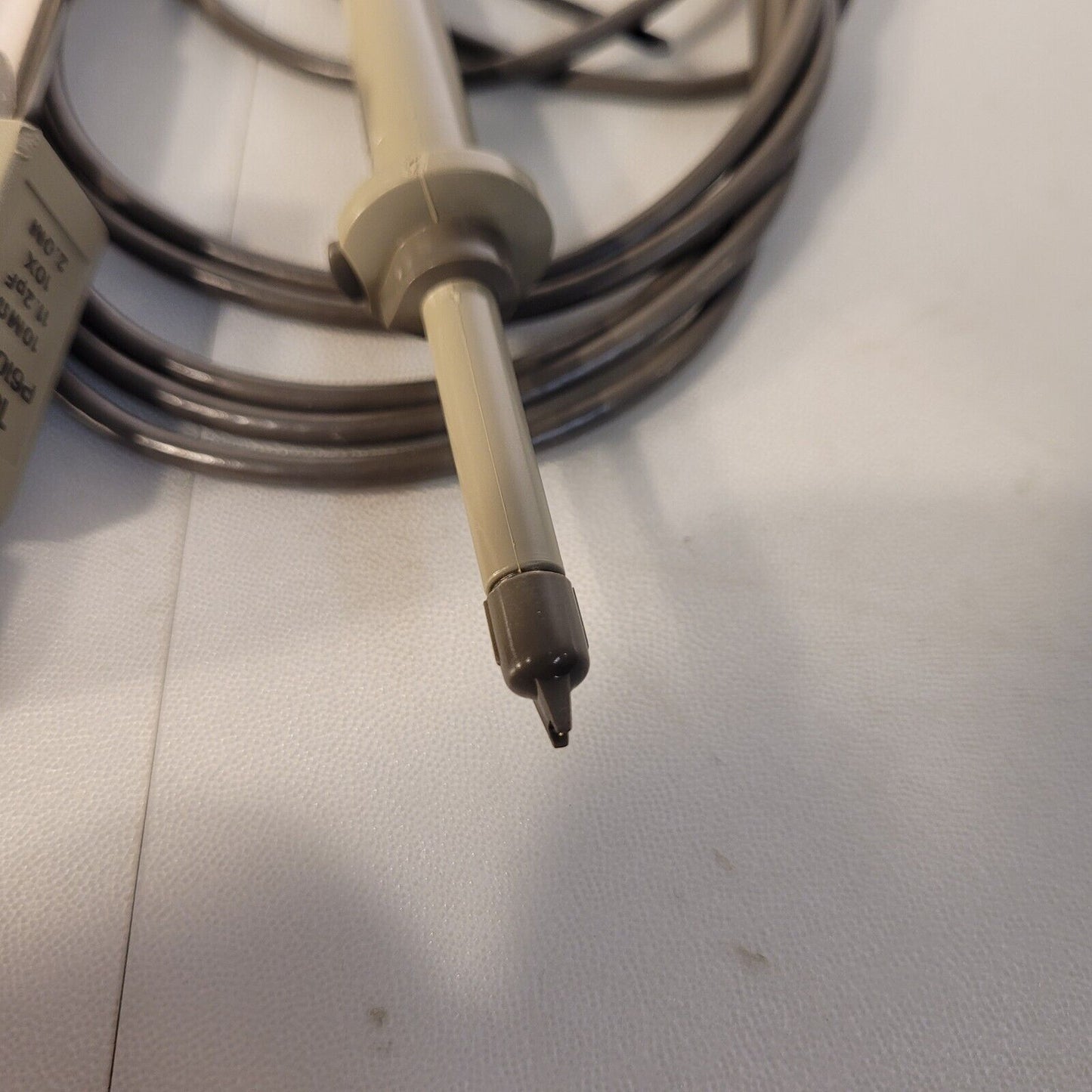 Tek Tektronix P6106 O-scope Probe And Accessories 10x 250MHz 10M Ohm 11.2pF