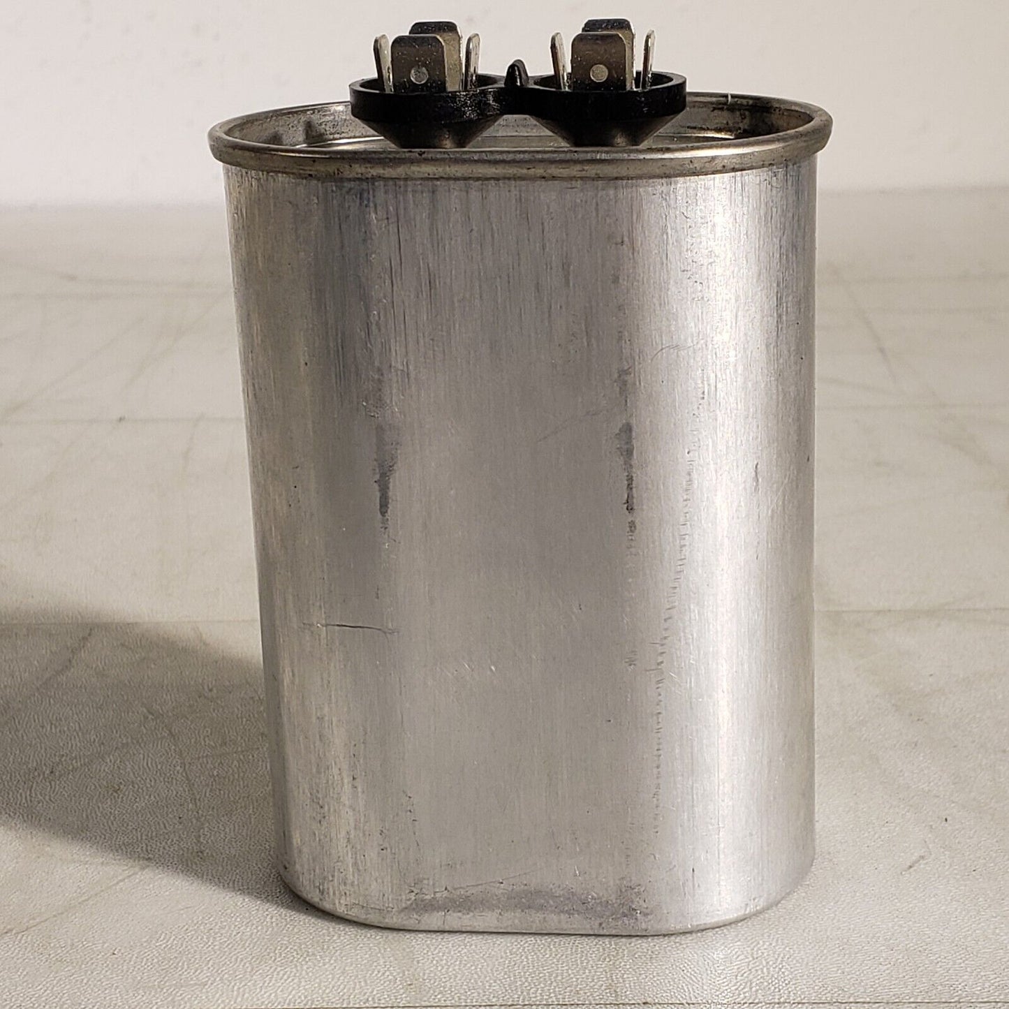 CSC SH Capacitor 40.0uF +/-6% 370VA/B 50/60Hz 10000 AFC 325P406H37C36A4ZN1