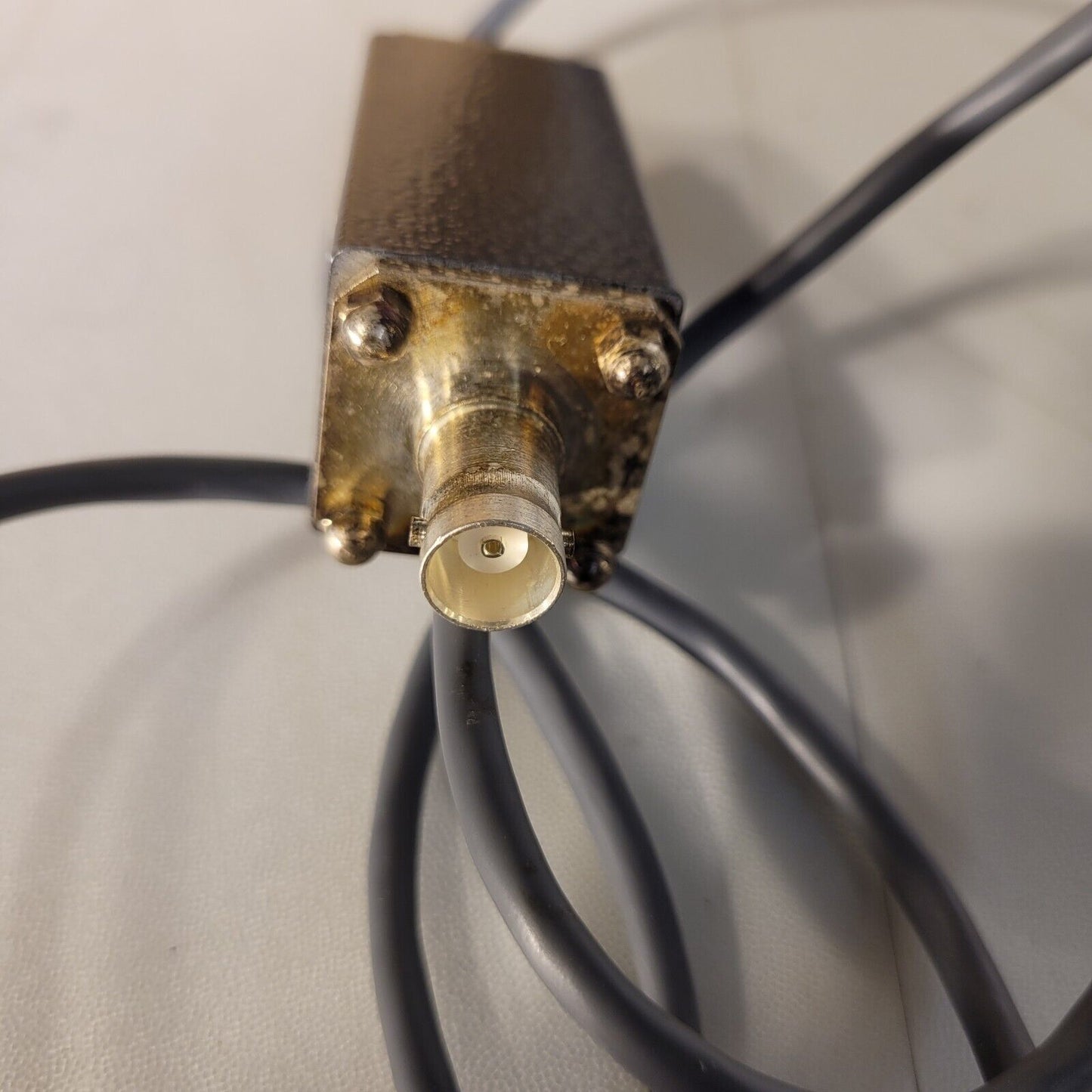 M/A-COM Greenpar Circuit Box Amplifier With BNC Connectors And DB9 Connector