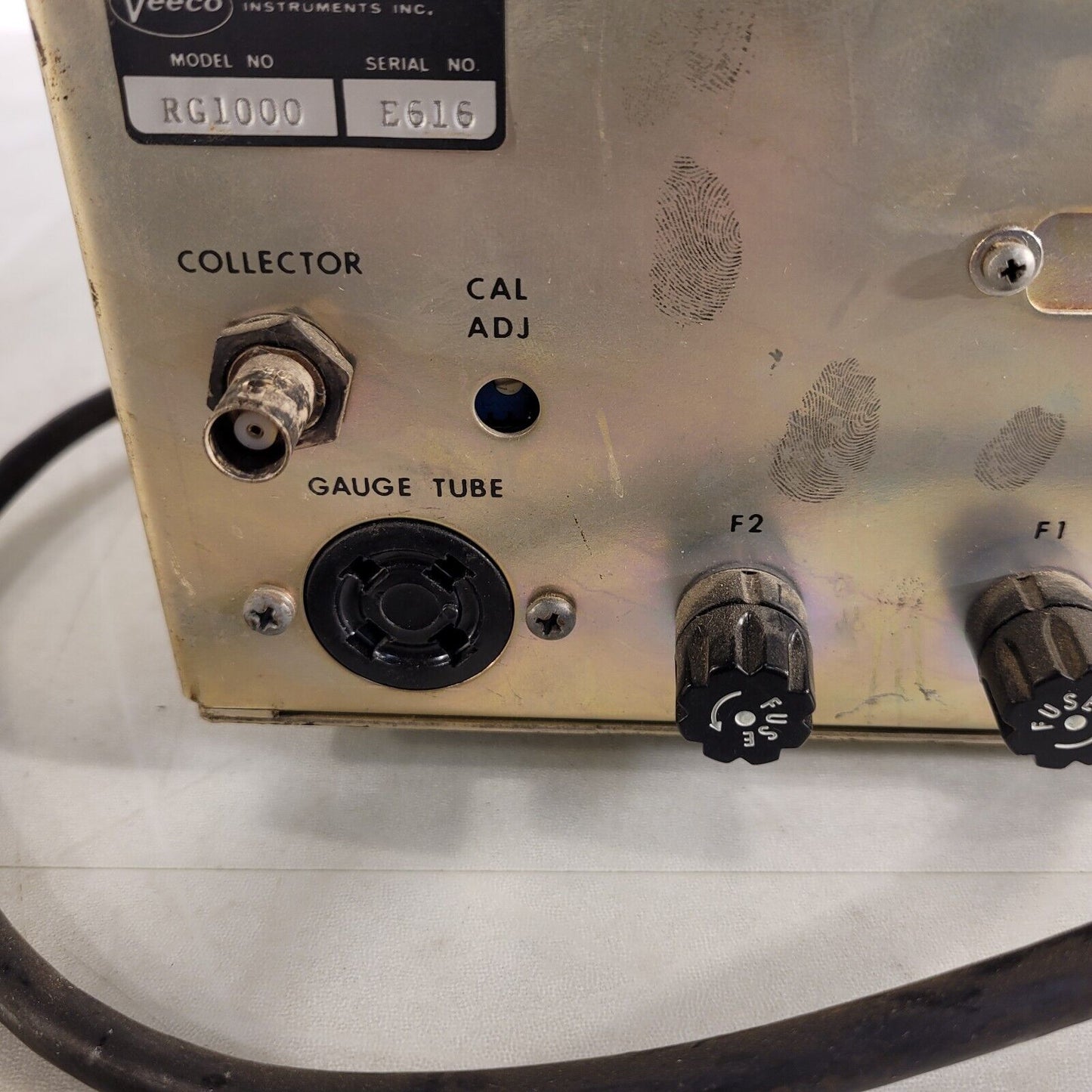 Veeco RG1000 Ionization Gauge Power Supply Controller High Vacuum