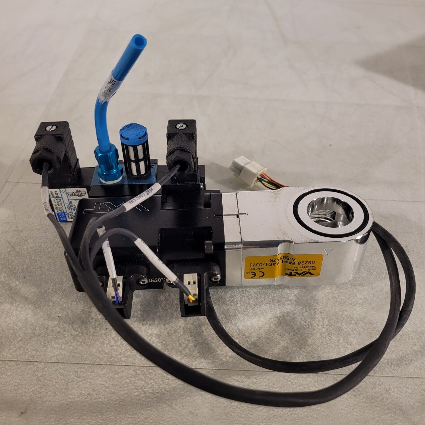 Mac N-7557-008 Vat Gate Valve 3429 12VDC 5.4W Recessed Drop-In UHV High Vacuum