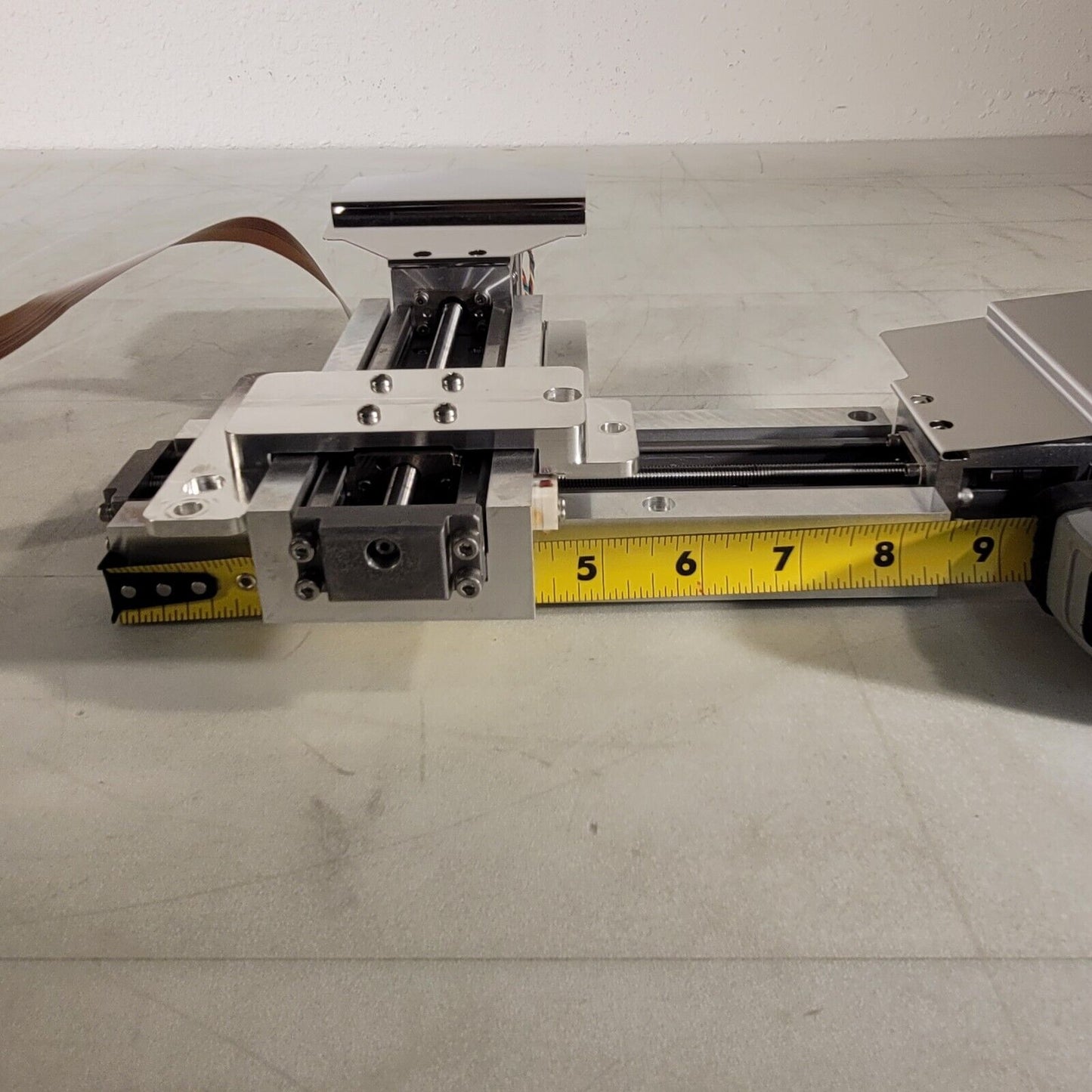 Bruker XY-Stage Ultra High Vacuum UHV Compatible Minimal Outgassing Stepper