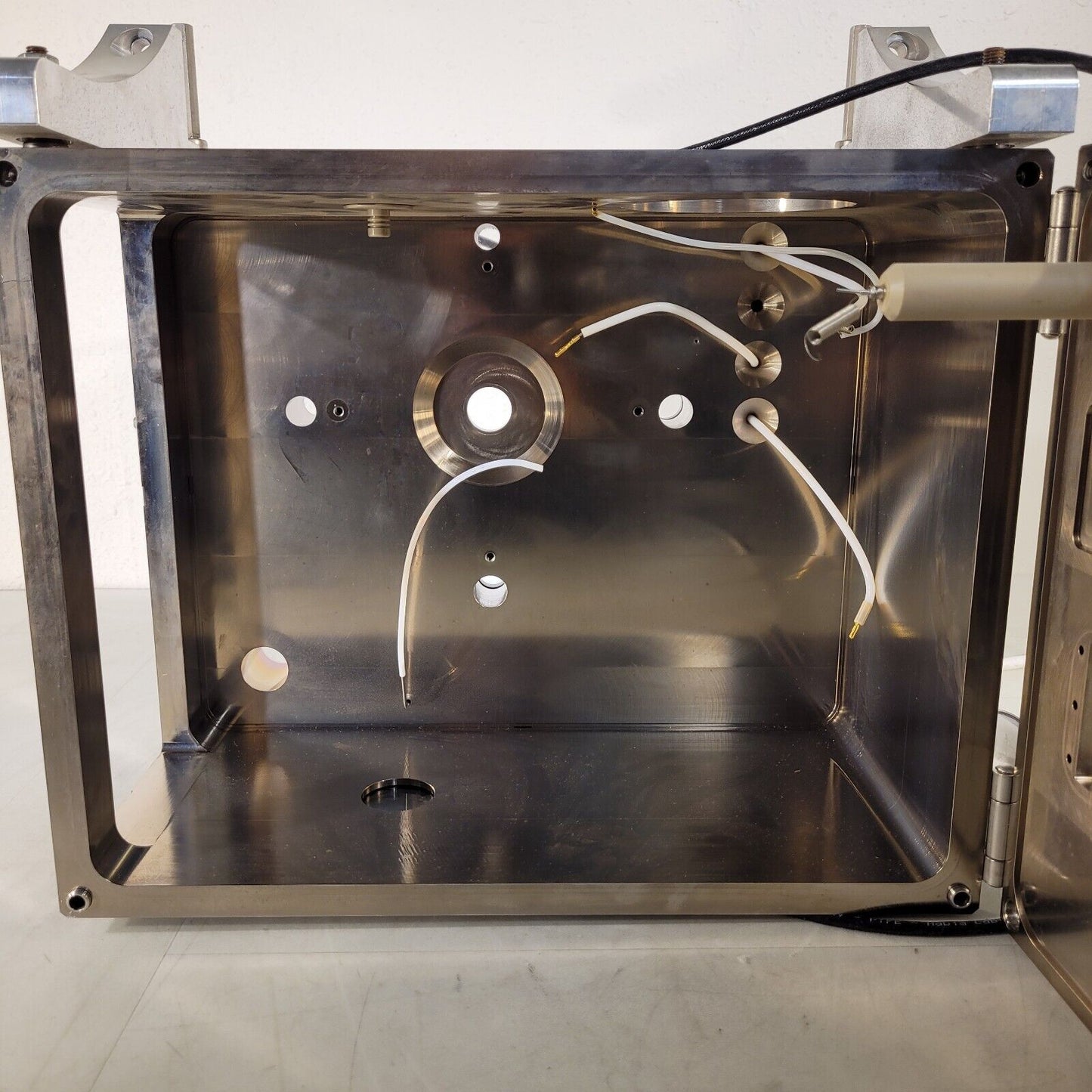 Bruker Rectangular High Vacuum Chamber 15.5x12.5x9.5" From Bruker Ultraflex II