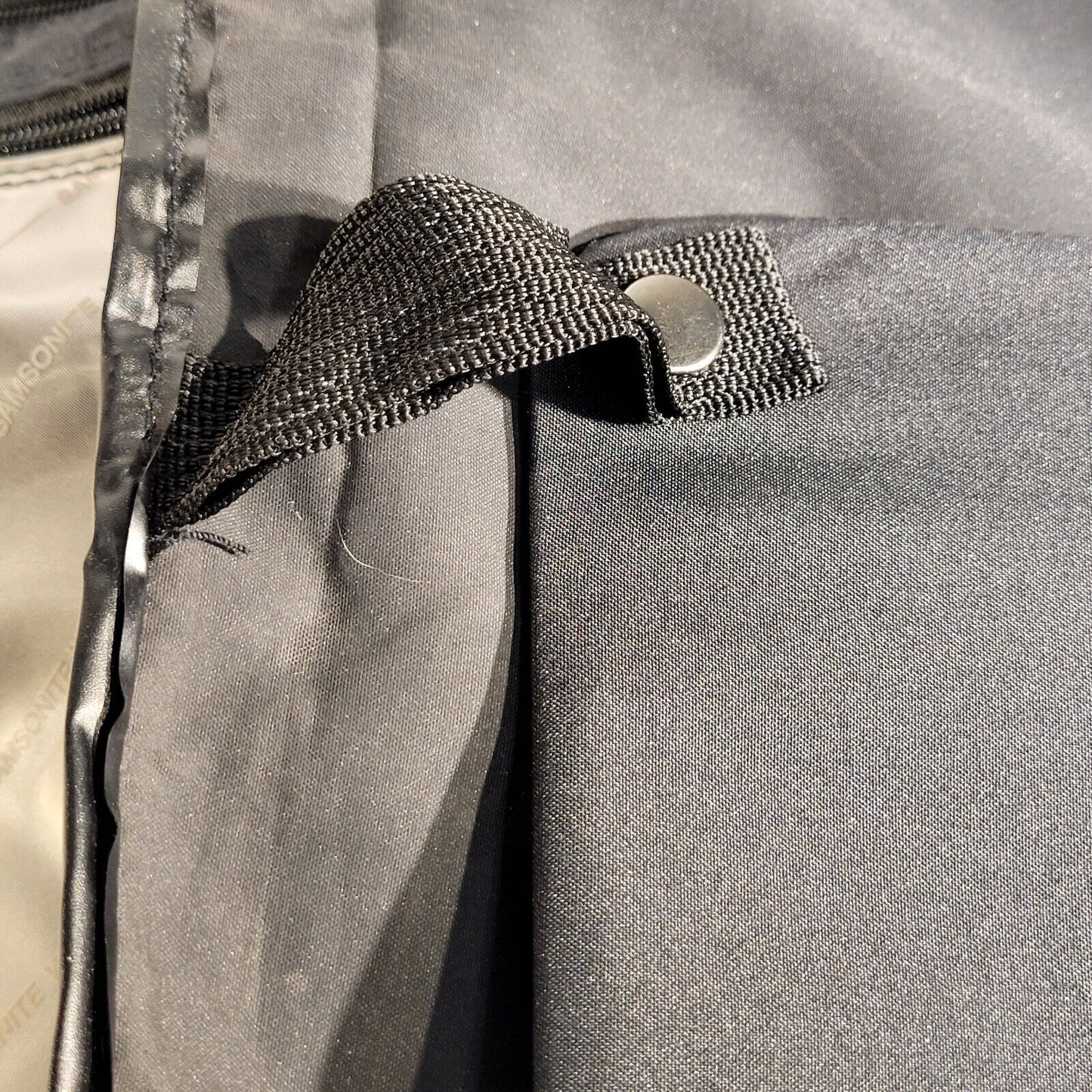 Samsonite Hanging Garment Travel Bag For Suite/ Dress