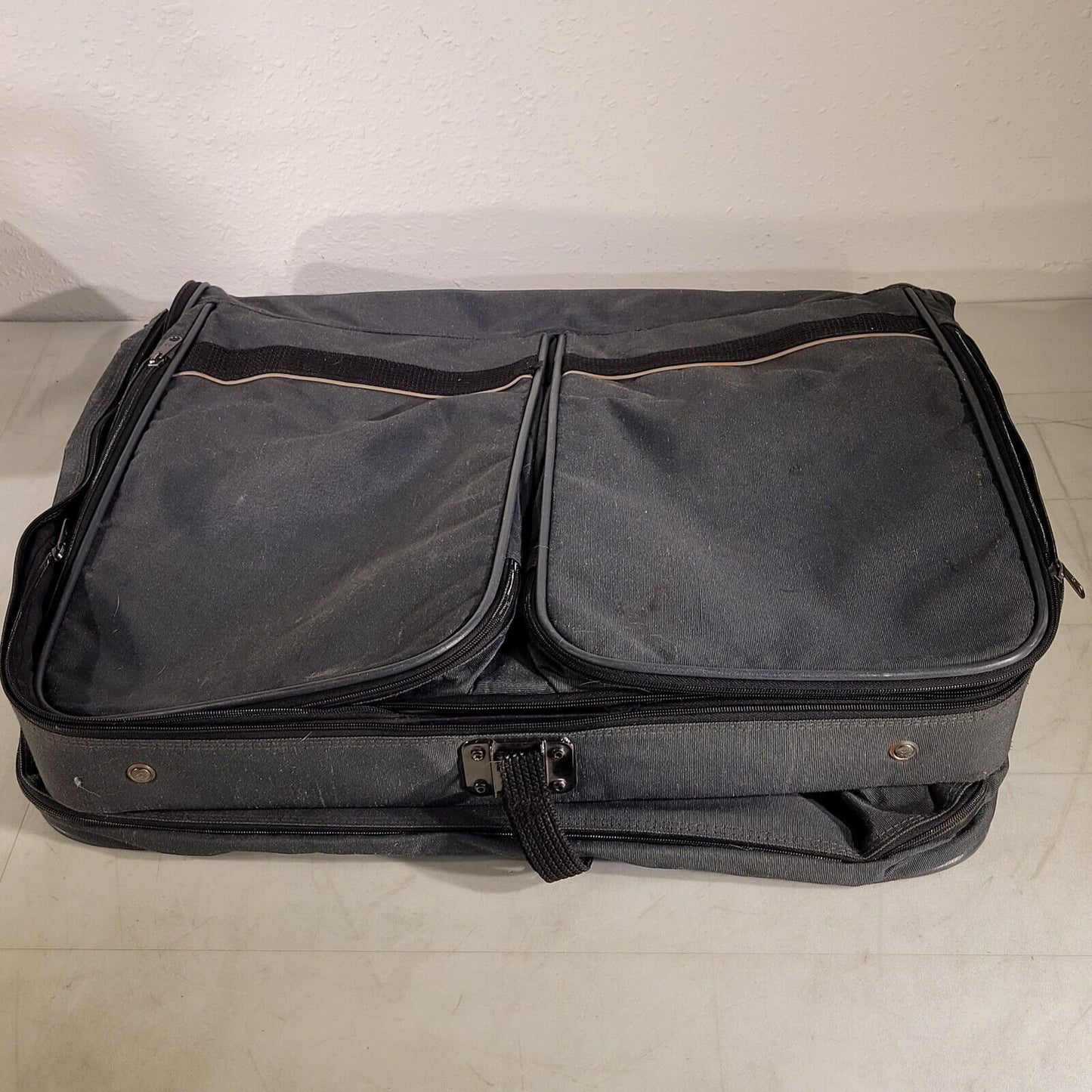 Samsonite Hanging Garment Travel Bag For Suite/ Dress