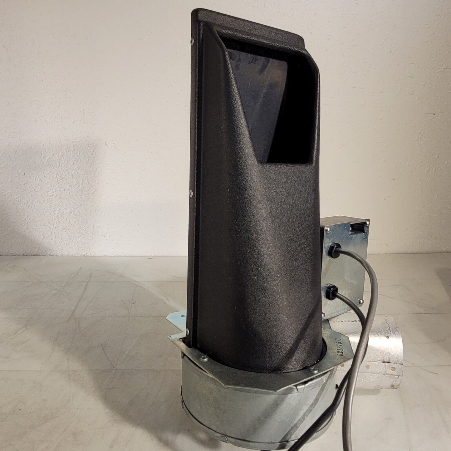 EbM G2E133-DN77-01 Centrifuge Blower 230V 50/60Hz 0.39/0.49A 88/110W 2uF 450VDB