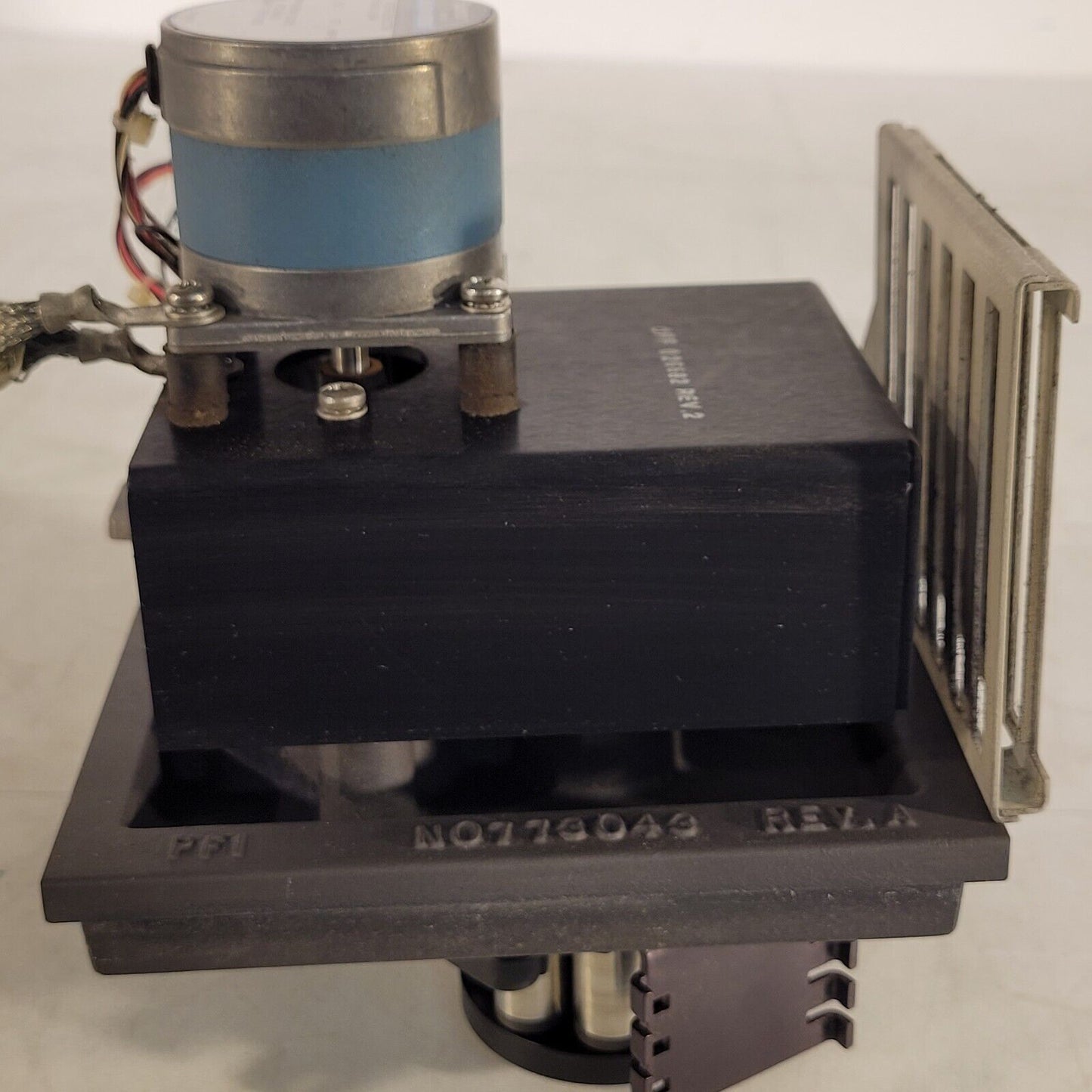 Peristaltic Fluid Pump With M061-LF-548 Slo-syn Motor From Elan 9000