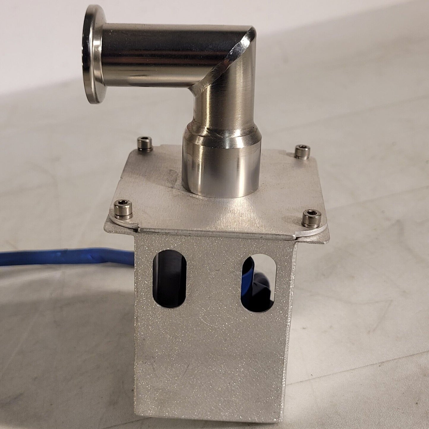 MKS Granville Phillips 343 Mini Ion Gauge KF16 NW16 From Perkin Elmer Elan 9000