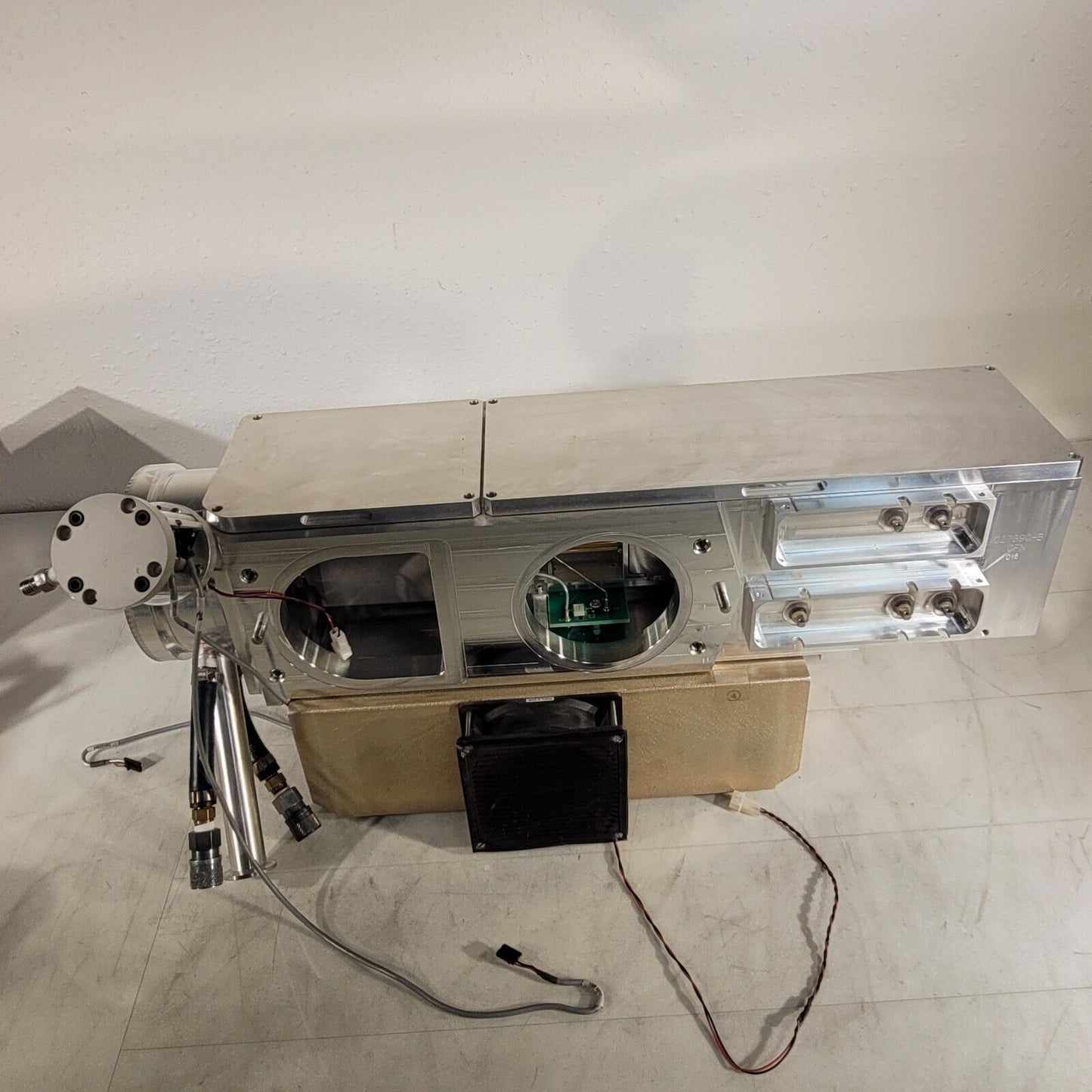 Main Chamber With Sciex 018125-B Board From Perkin Elmer Elan 9000 ICP Mass Spec