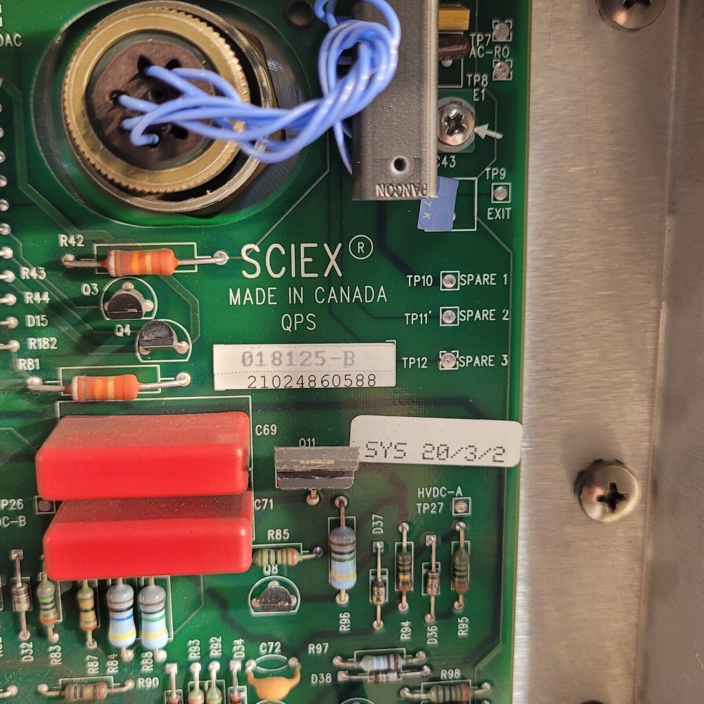 Main Chamber With Sciex 018125-B Board From Perkin Elmer Elan 9000 ICP Mass Spec
