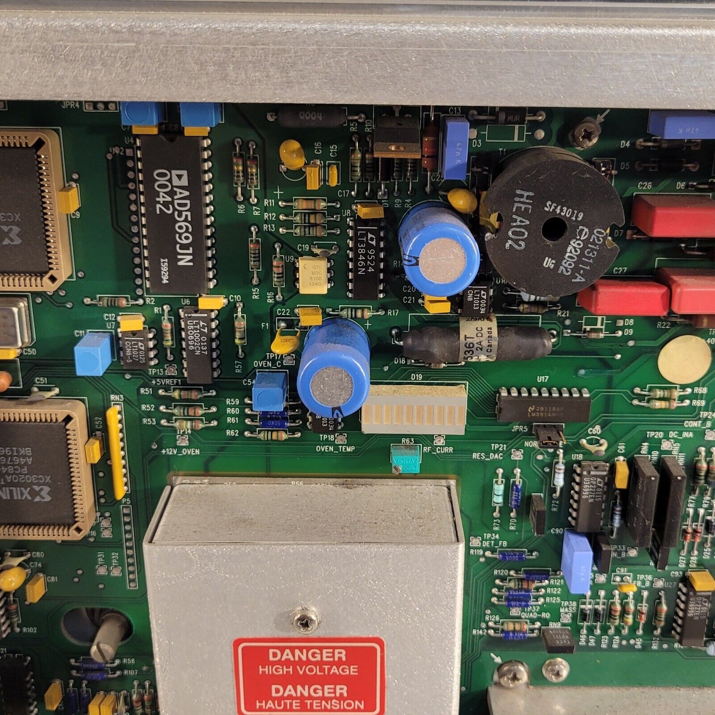 Main Chamber With Sciex 018125-B Board From Perkin Elmer Elan 9000 ICP Mass Spec