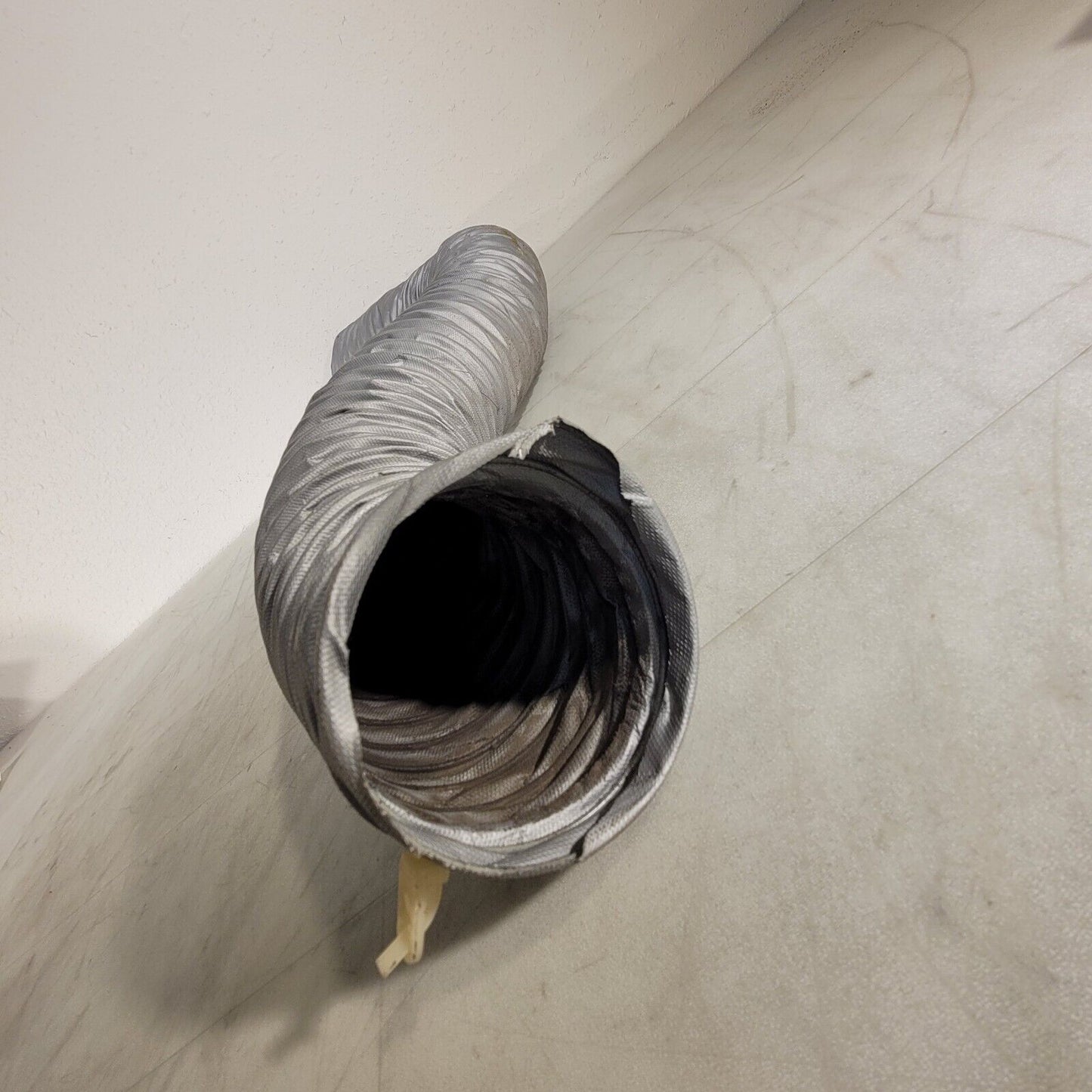 Semi rigid Ventilation Hose 2ft Length 3.5 in. Diameter