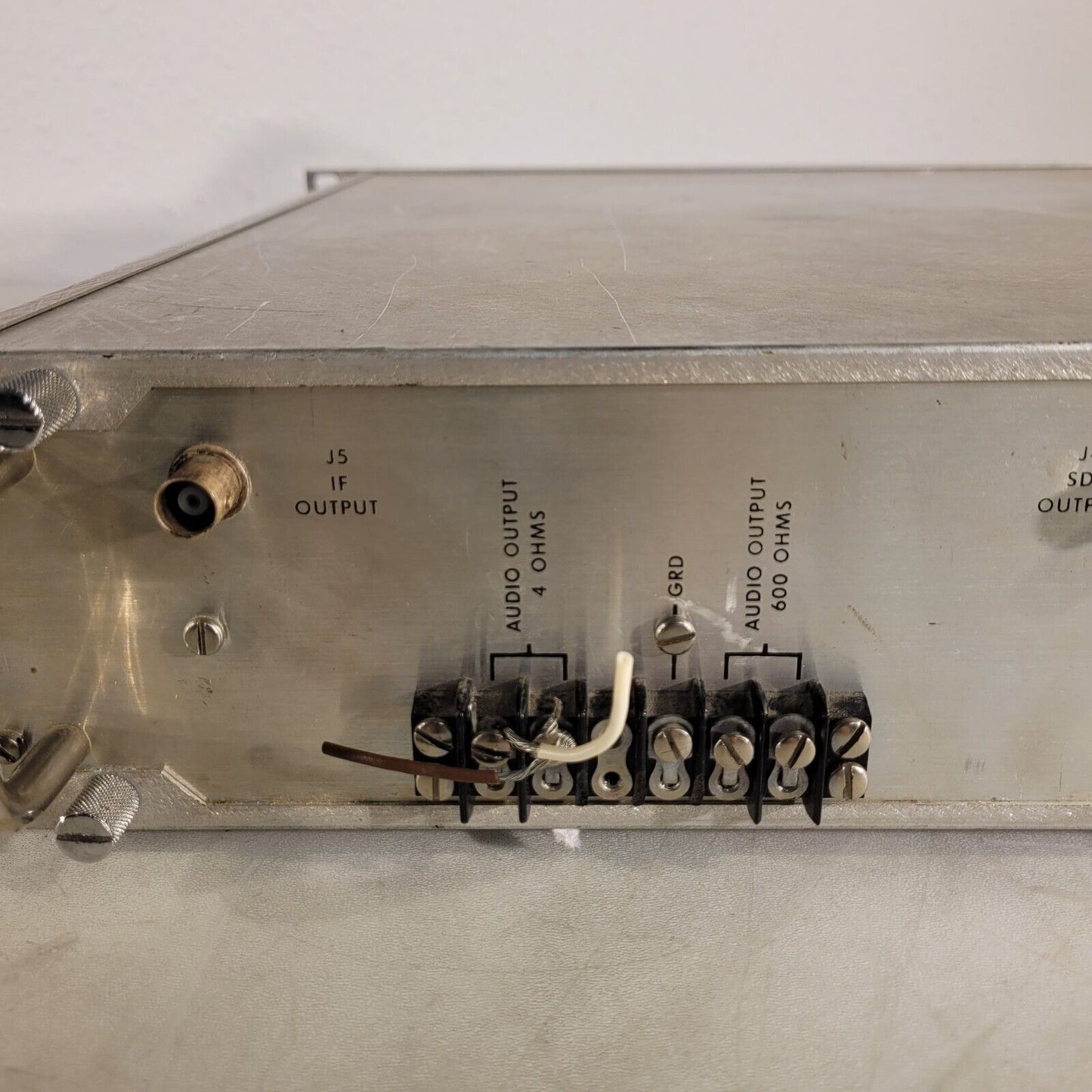 Astro Communication Labratory SR-202 VHF Receiver MC Tuner