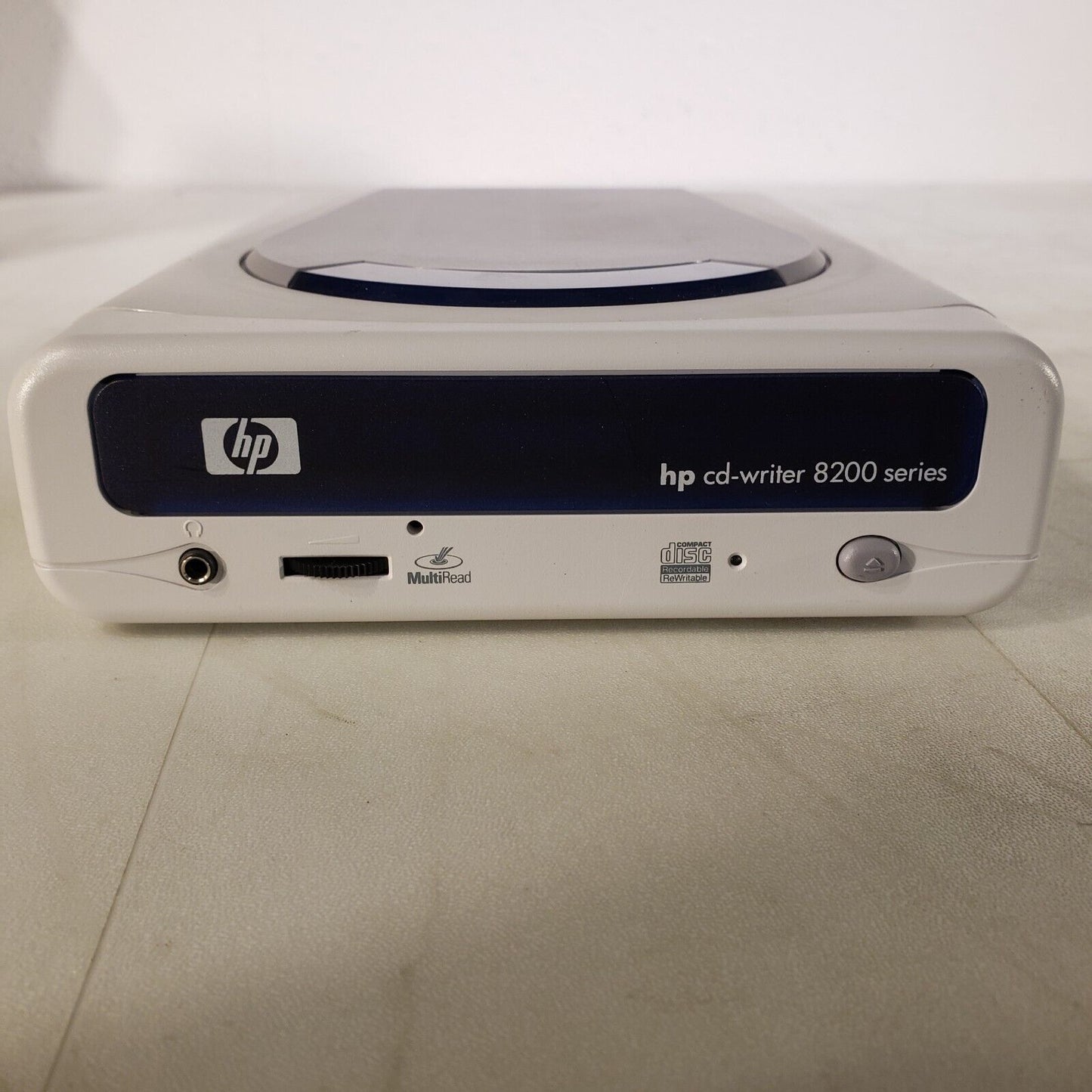 Hewlett Packard HP CD-Writer 8200 Series 8220E/8230E C4504A/C4505A C4504-69602