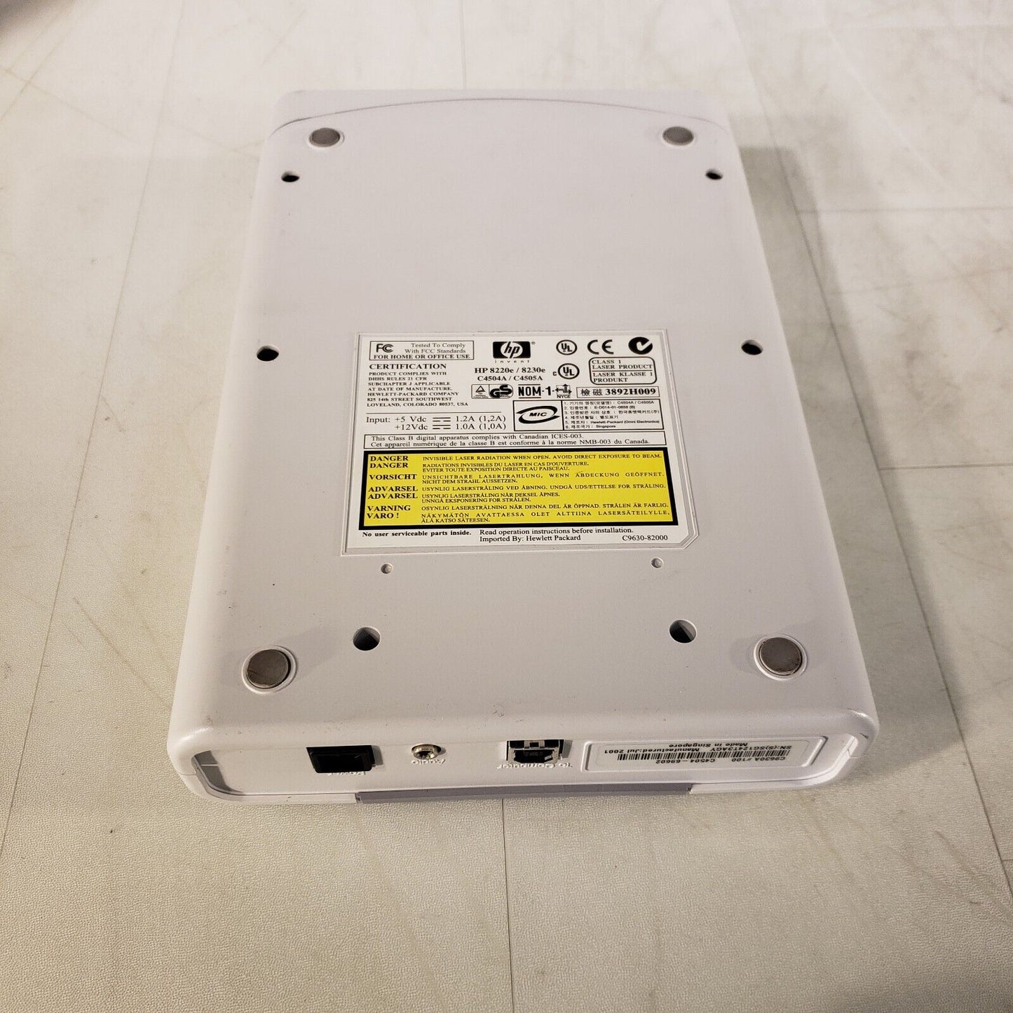 Hewlett Packard HP CD-Writer 8200 Series 8220E/8230E C4504A/C4505A C4504-69602