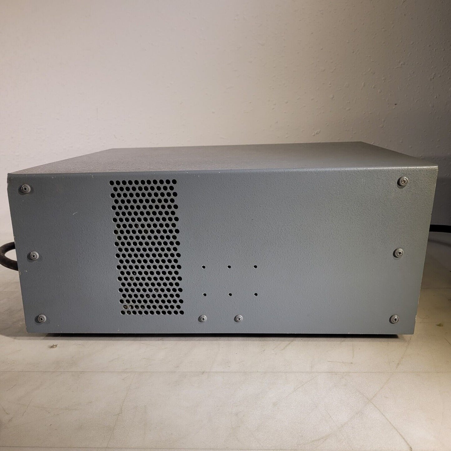 ENI EGR 1600 RF Signal Power Generator Variable Frequency 0-2000W