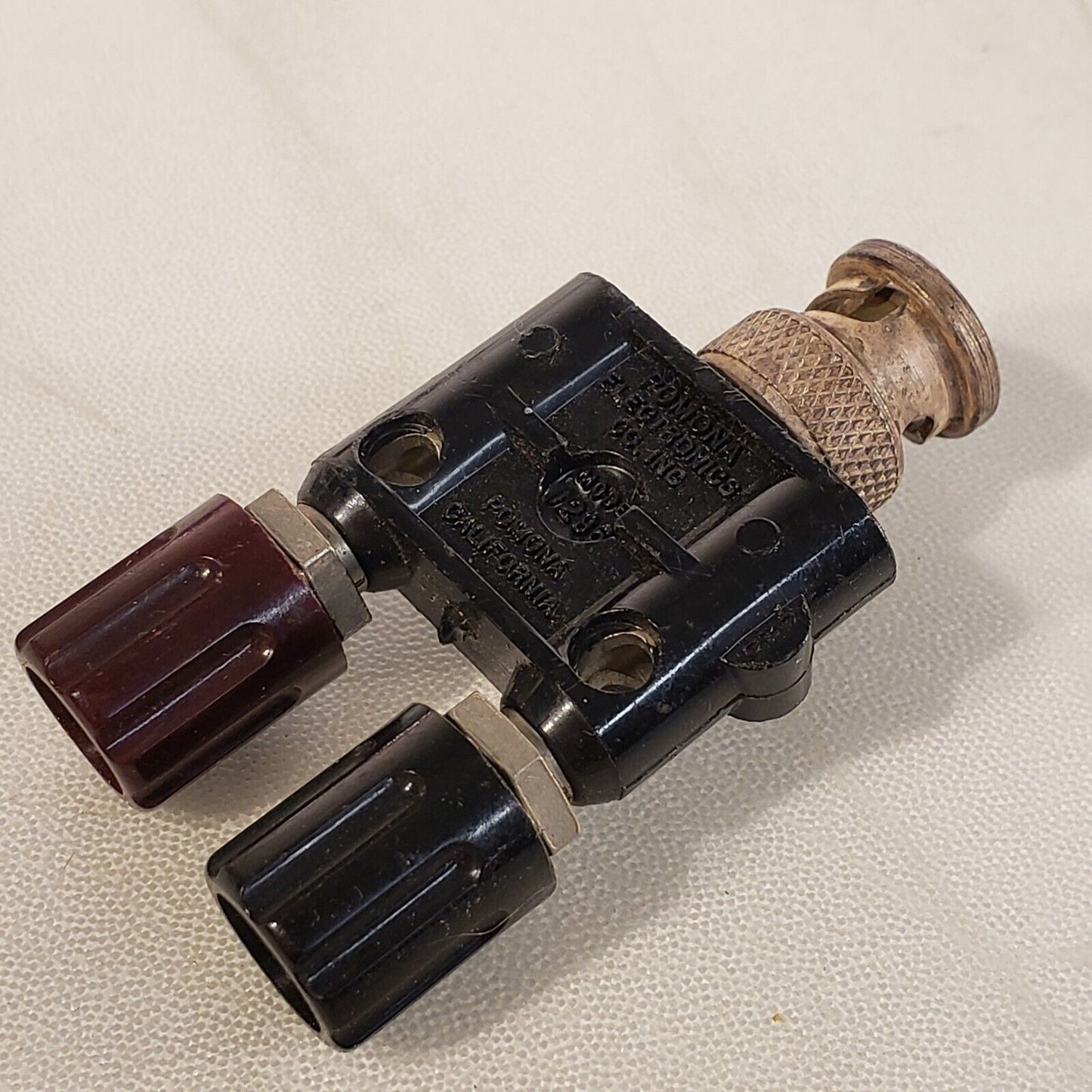 Pomona 1296 Banana Plugs Female BNC Connector To Double Female Banana Jacks
