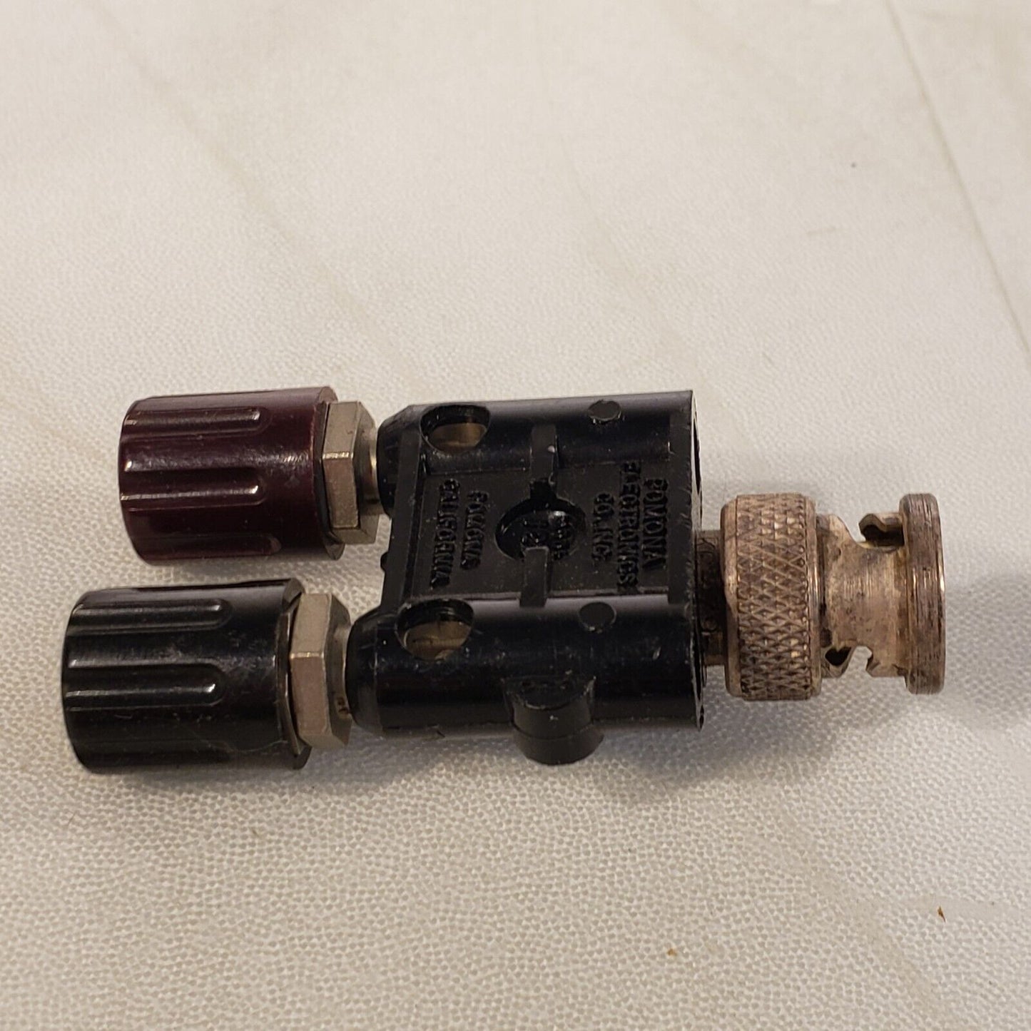 Pomona 1296 Banana Plugs Female BNC Connector To Double Female Banana Jacks