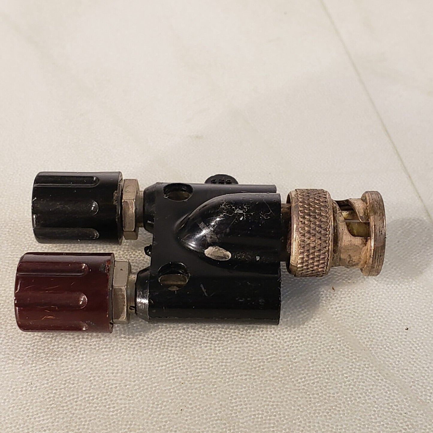 Pomona 1296 Banana Plugs Female BNC Connector To Double Female Banana Jacks