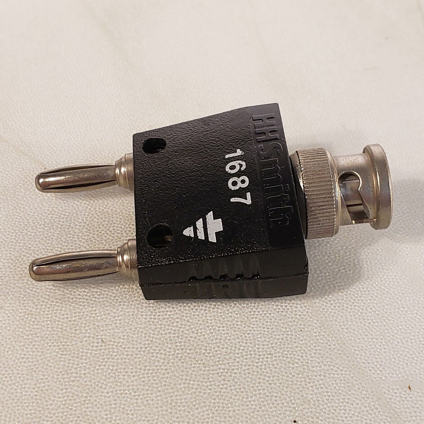HH Smith 1687 Banana Plugs Female BNC Connector To Double Male Banana Jacks