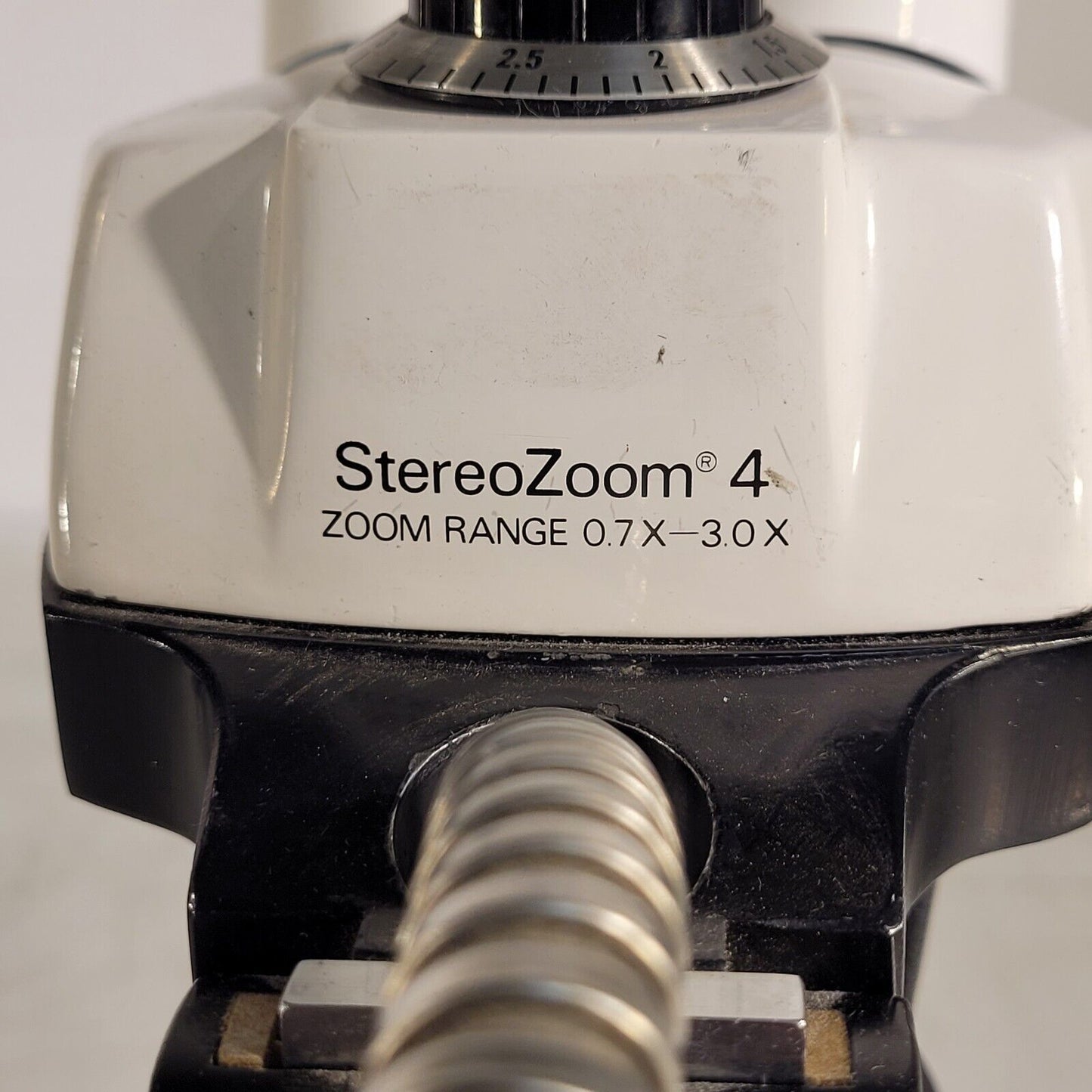 Bausch And Lomb Stereo Zoom 4 Microscope 0.7X - 3.0X With Fiberoptic Ring Light